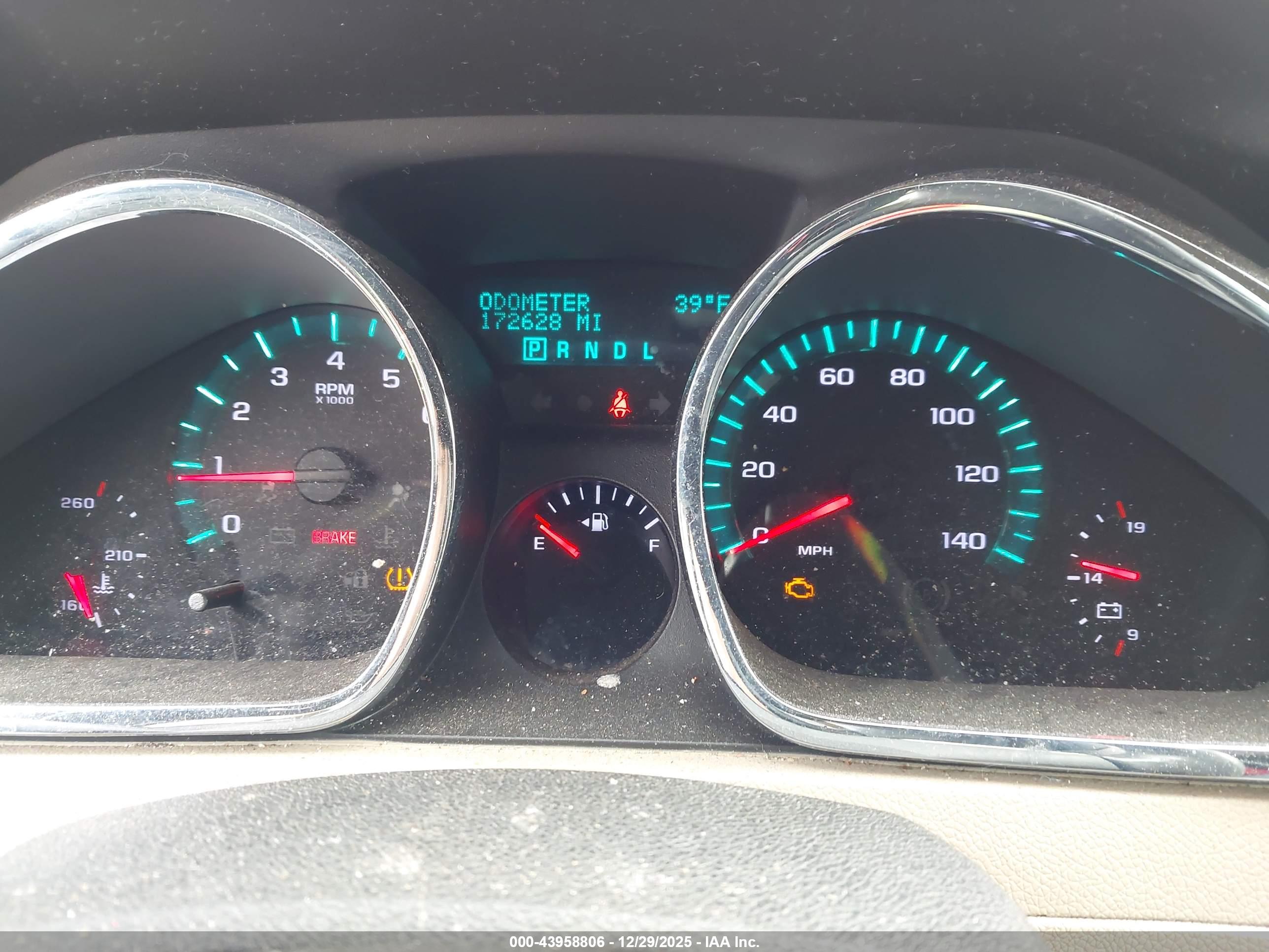 CHEVROLET TRAVERSE image 7