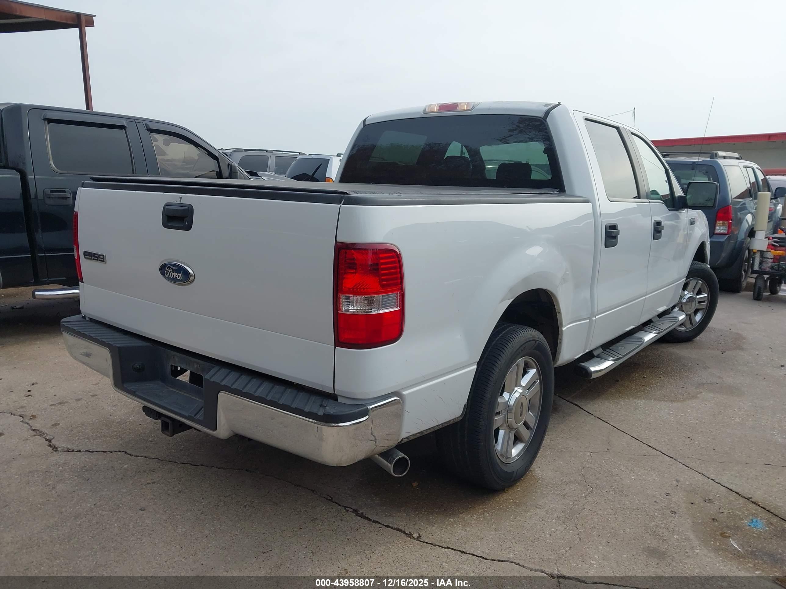 FORD F-150 image 4
