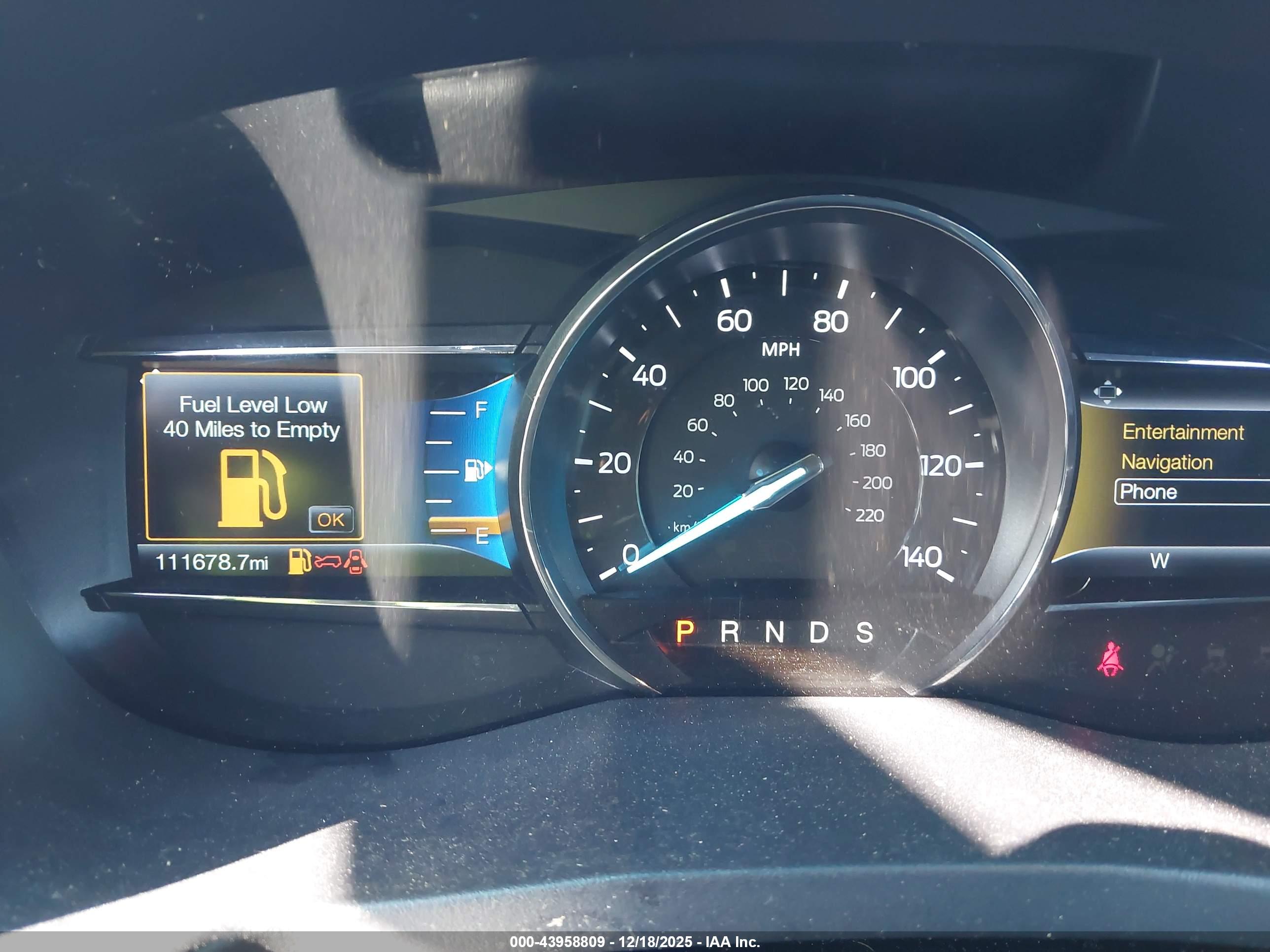 FORD EXPLORER image 7