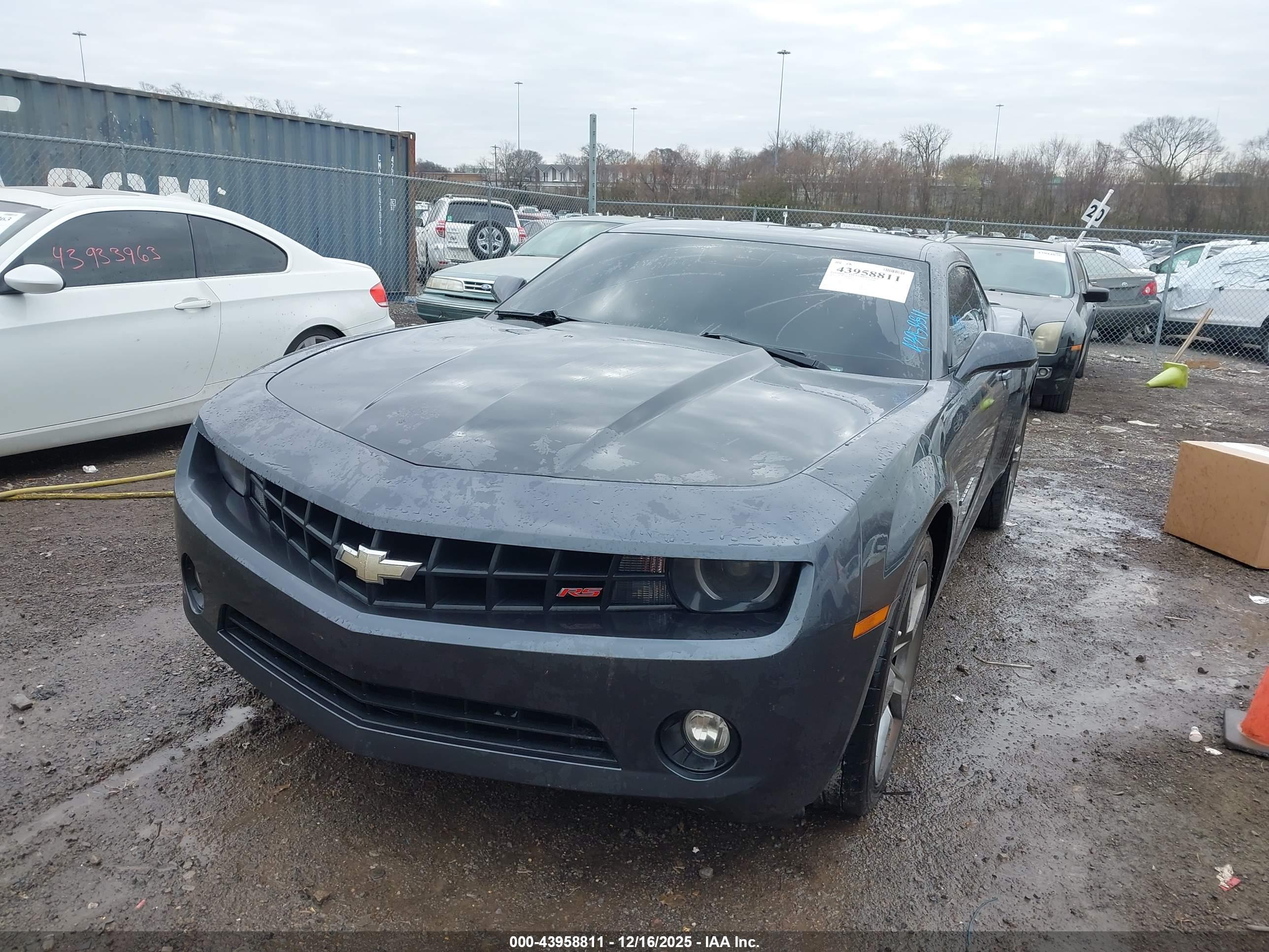 CHEVROLET CAMARO image 6