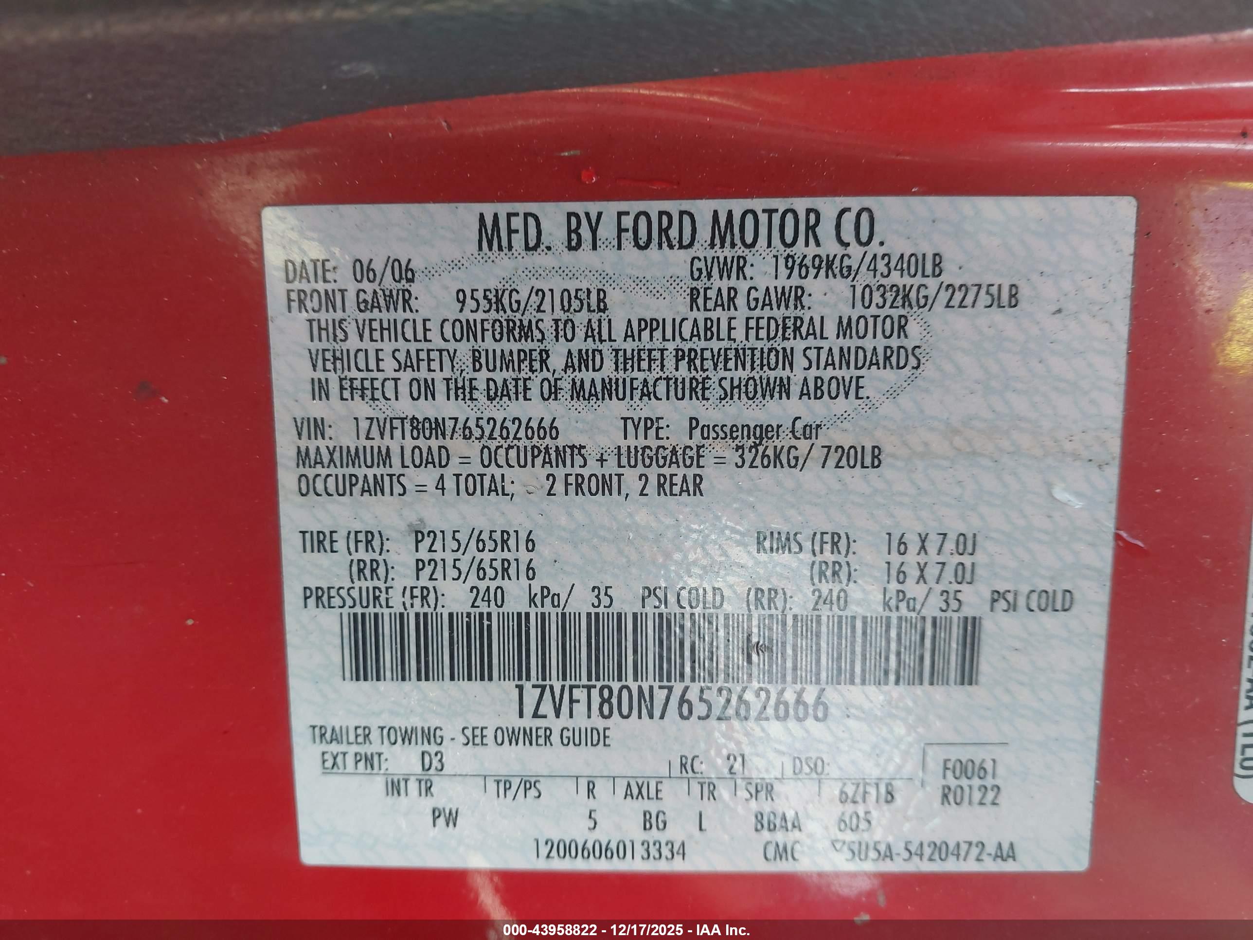 FORD MUSTANG image 9