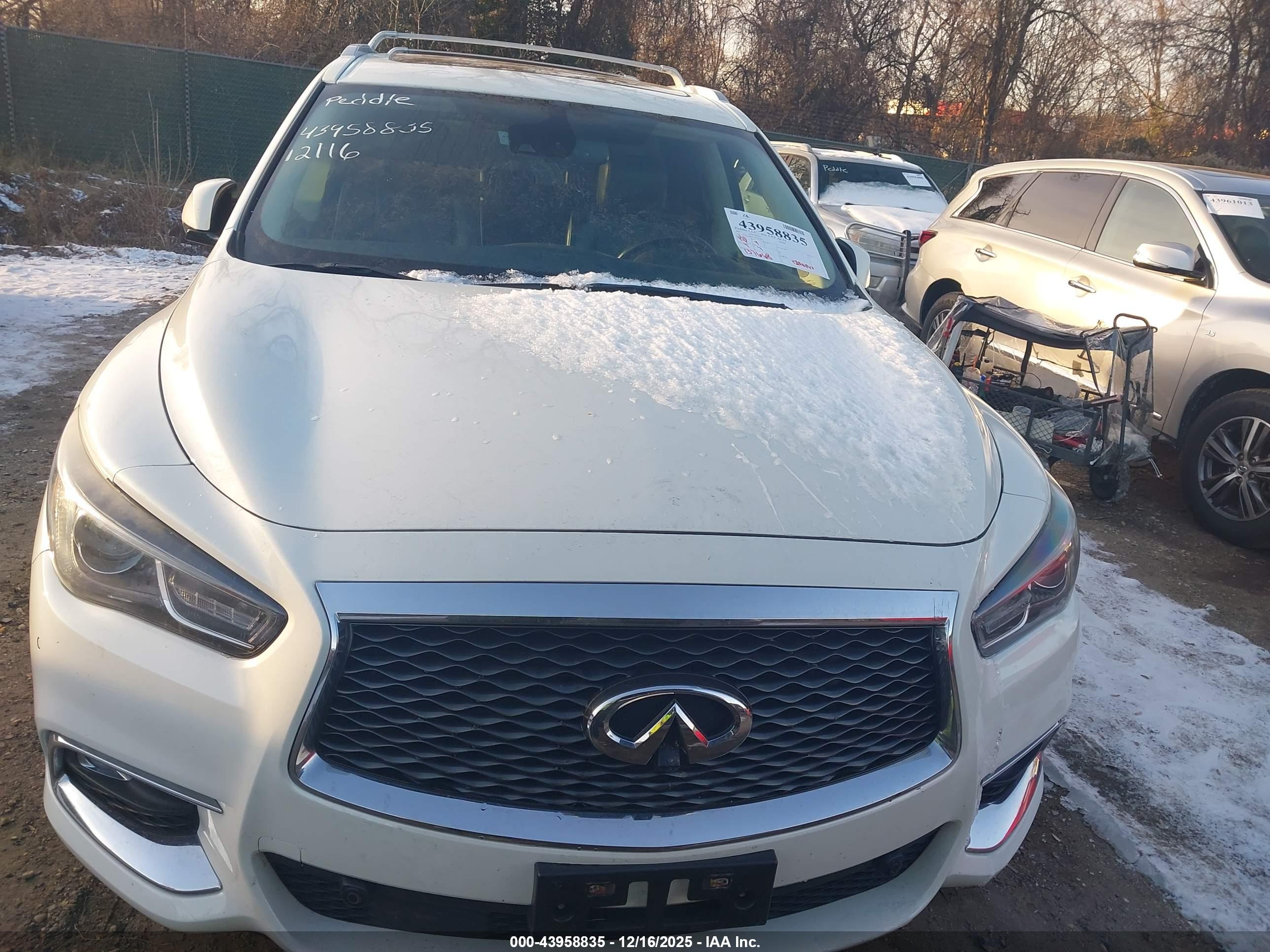 INFINITI QX60 image 6