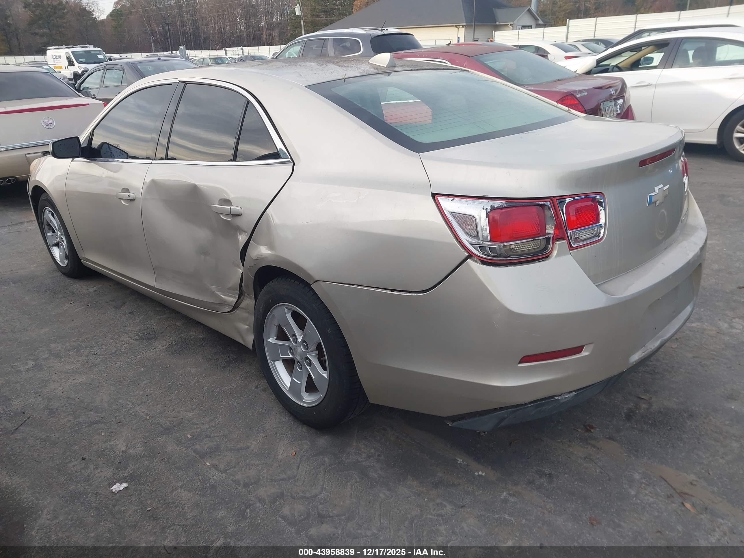 CHEVROLET MALIBU image 3