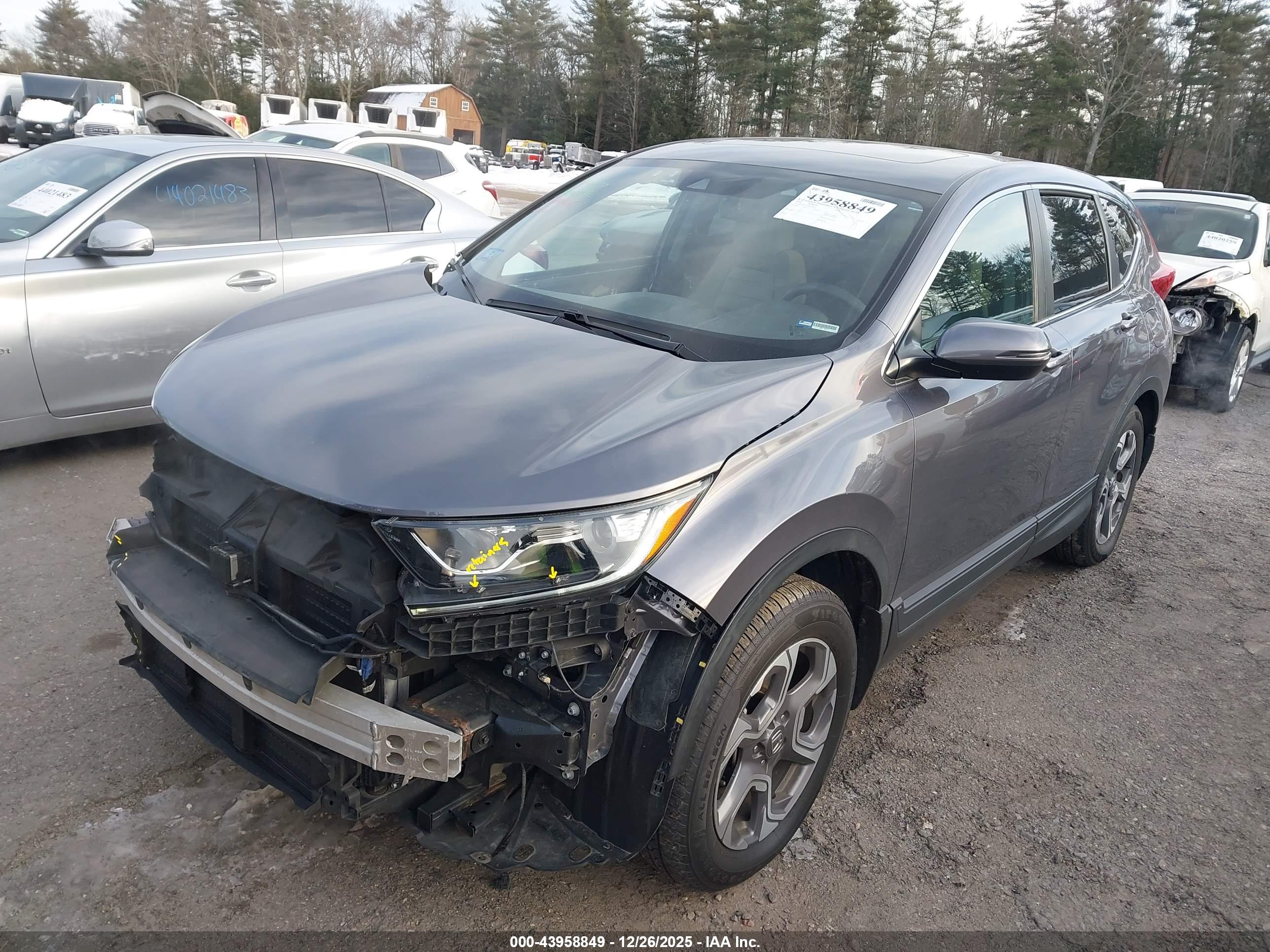HONDA CR-V image 2
