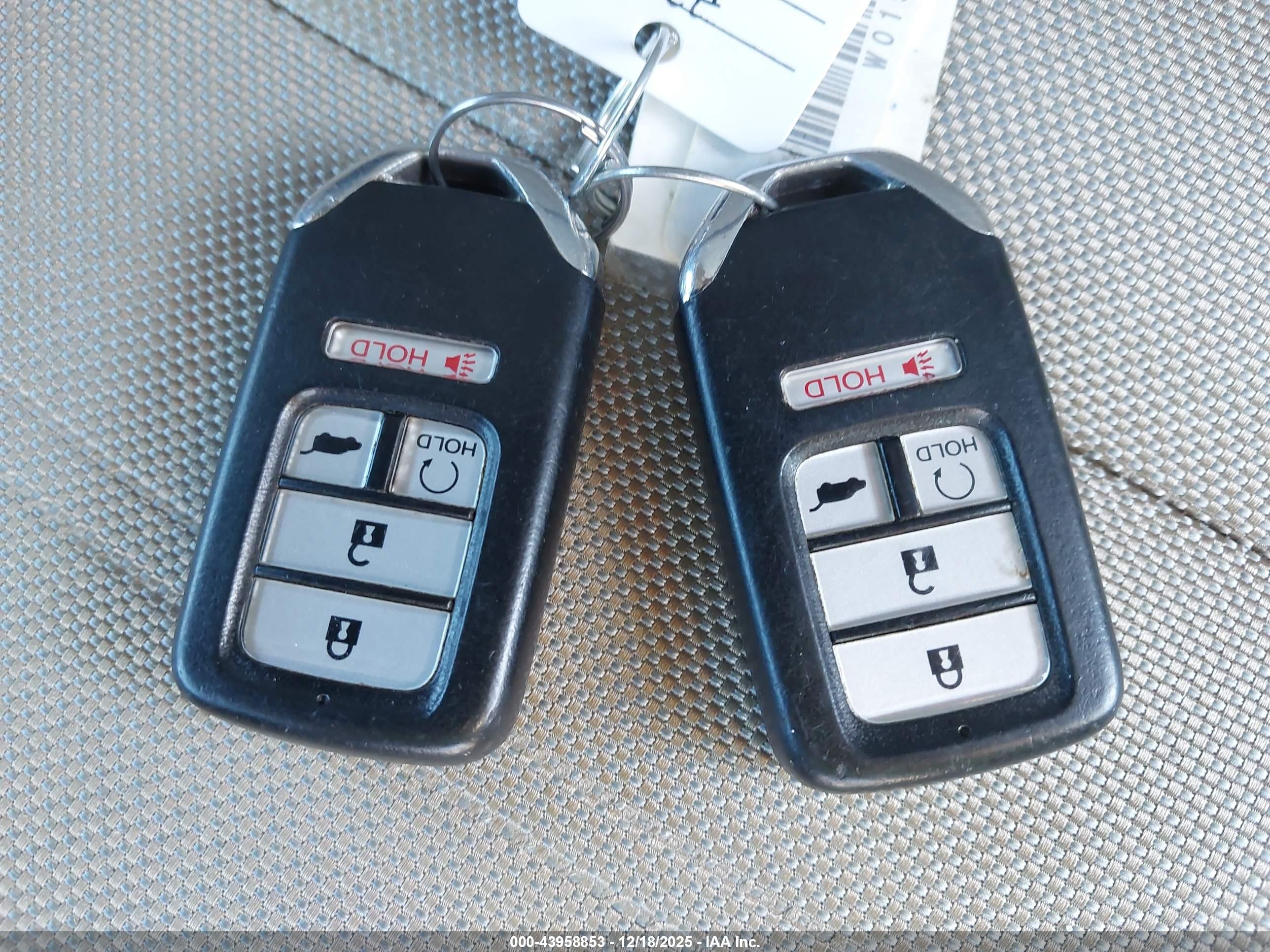 HONDA CR-V image 11