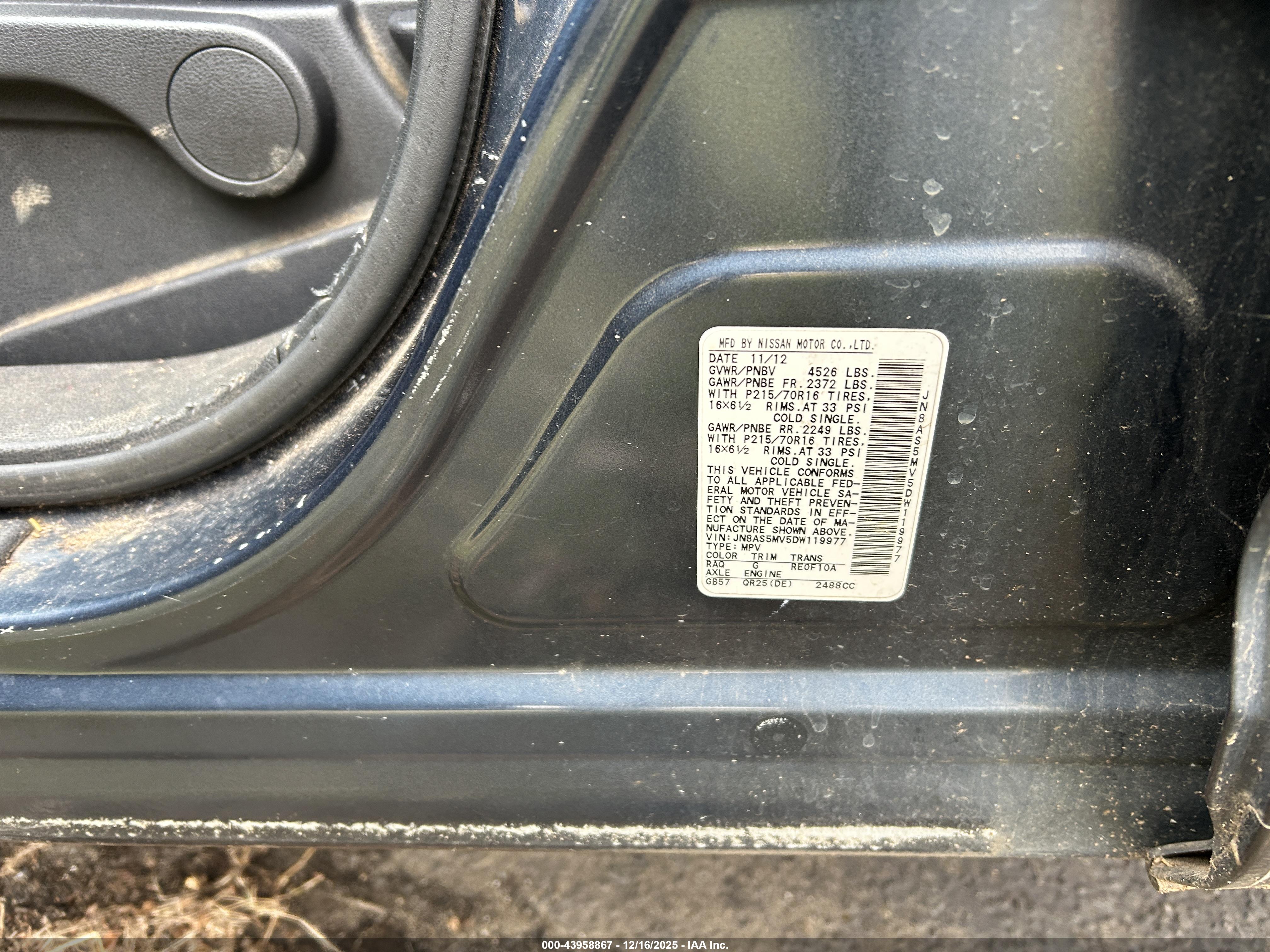NISSAN ROGUE image 9