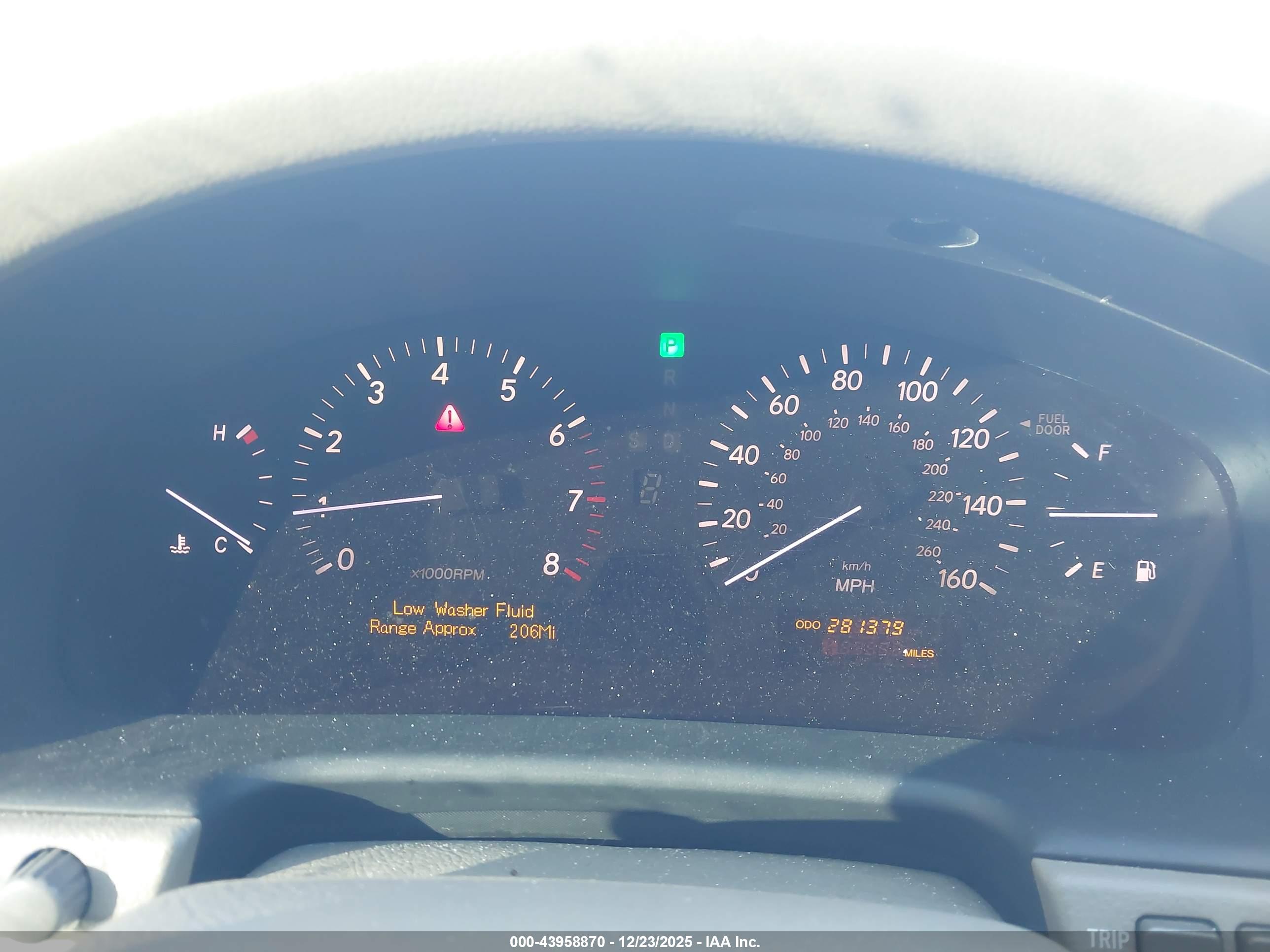 LEXUS LS image 7