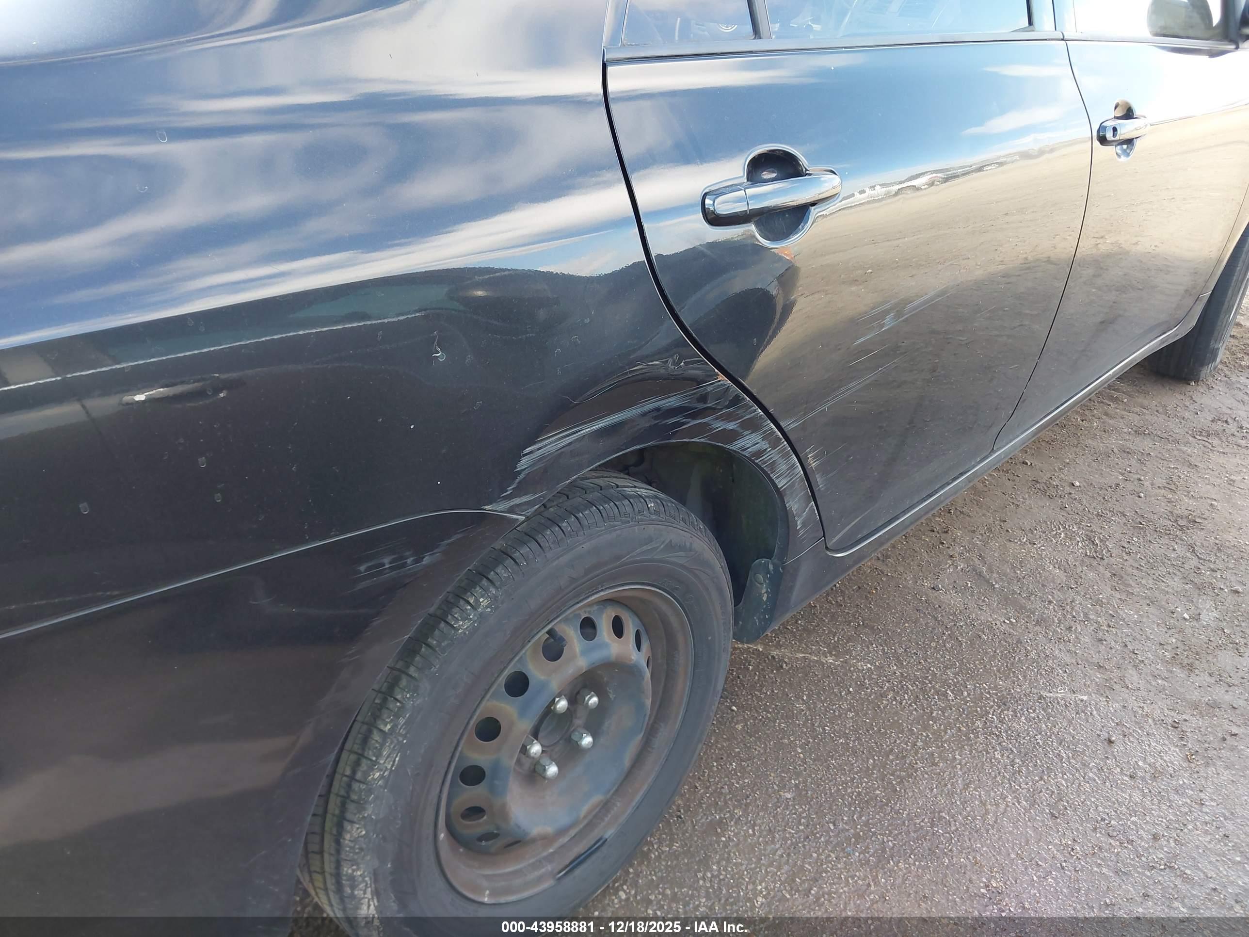 TOYOTA COROLLA image 6