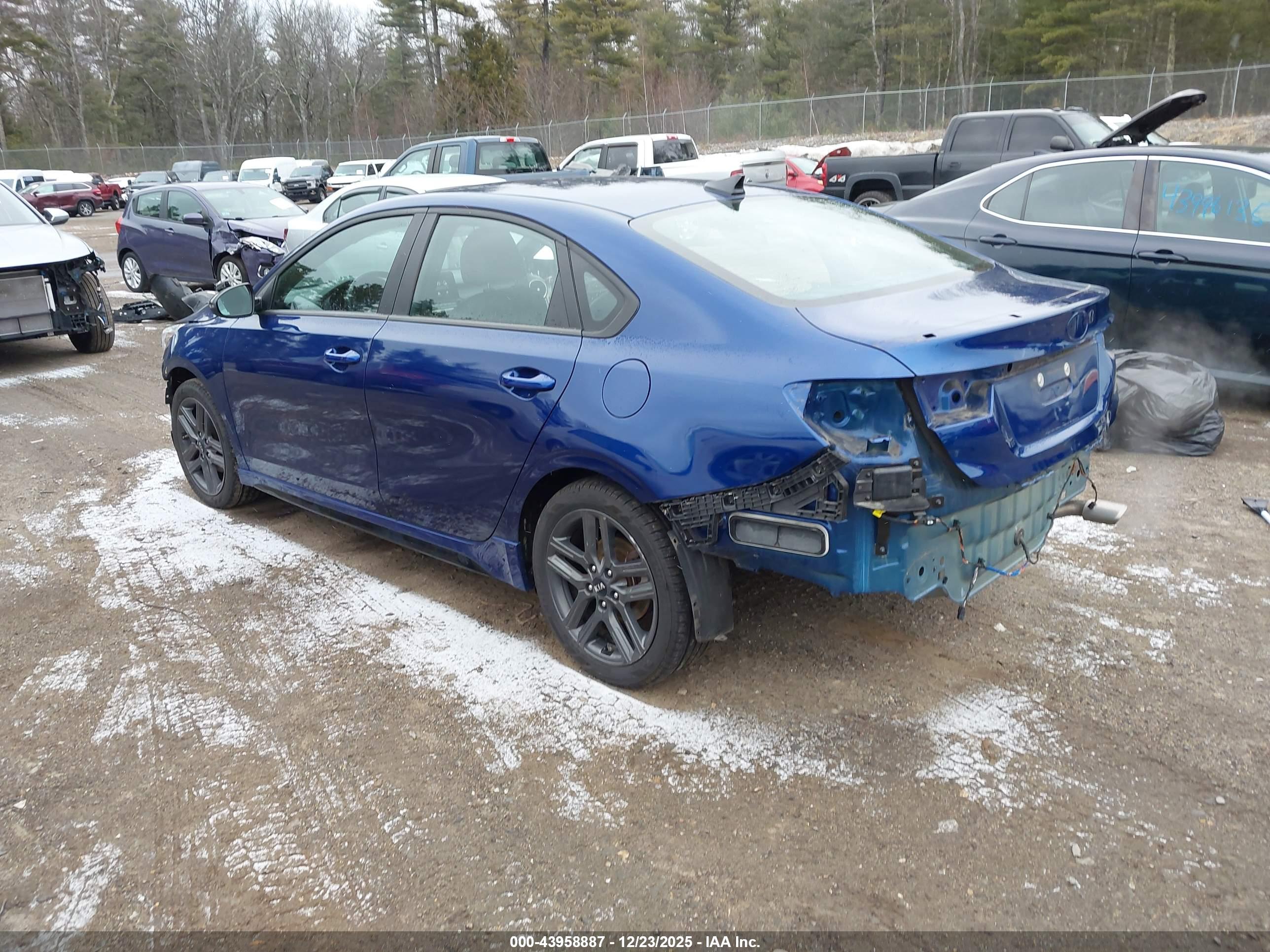 KIA FORTE image 3