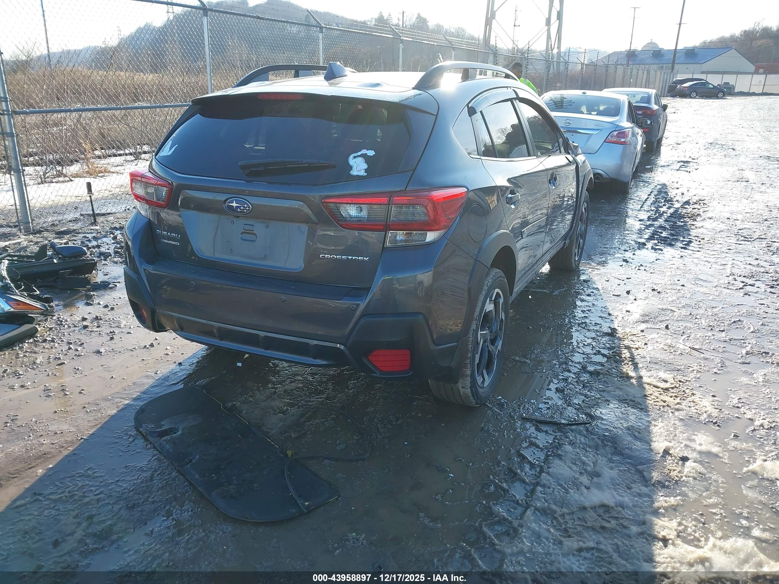 SUBARU CROSSTREK image 4