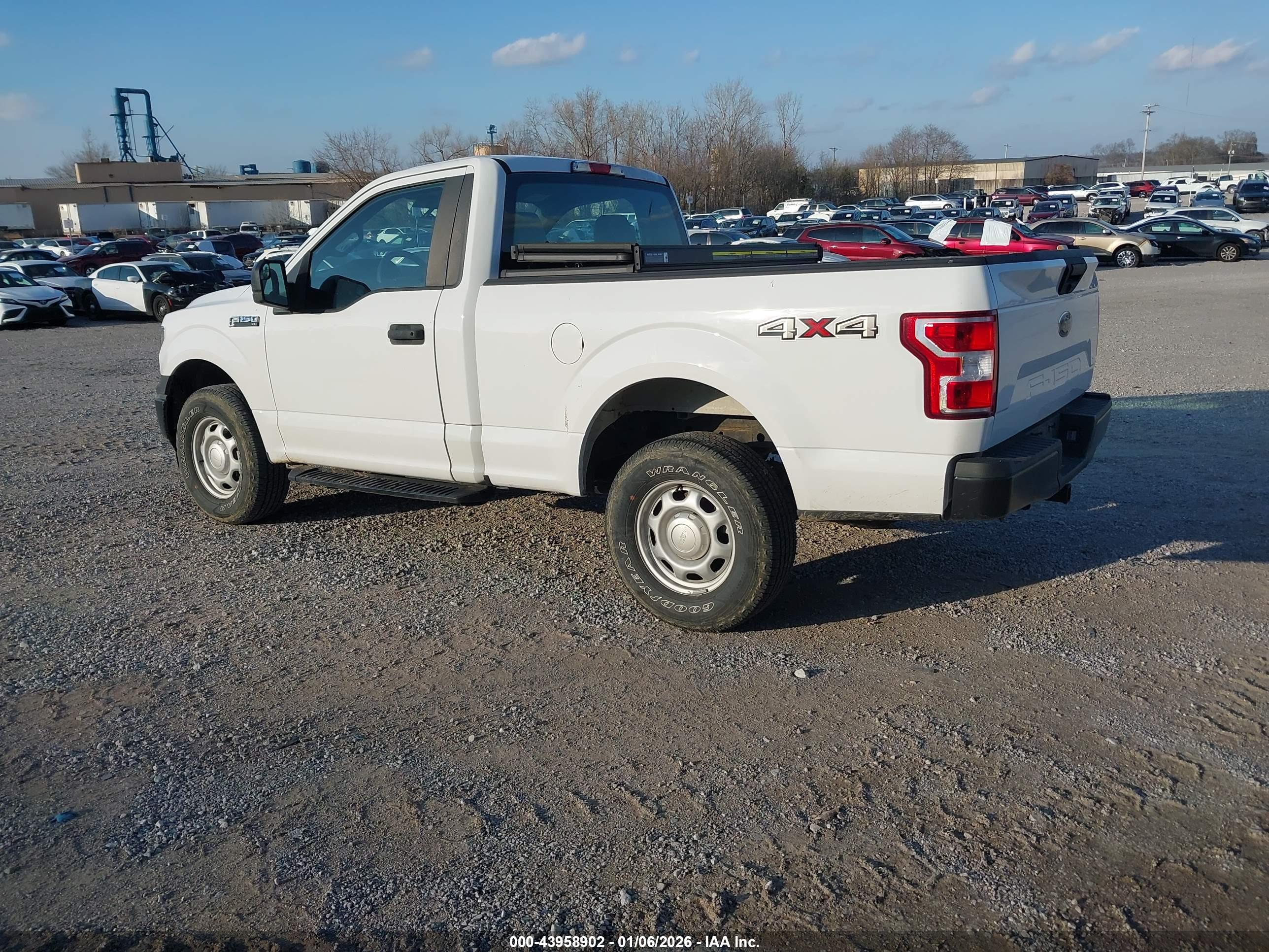 FORD F-150 image 3