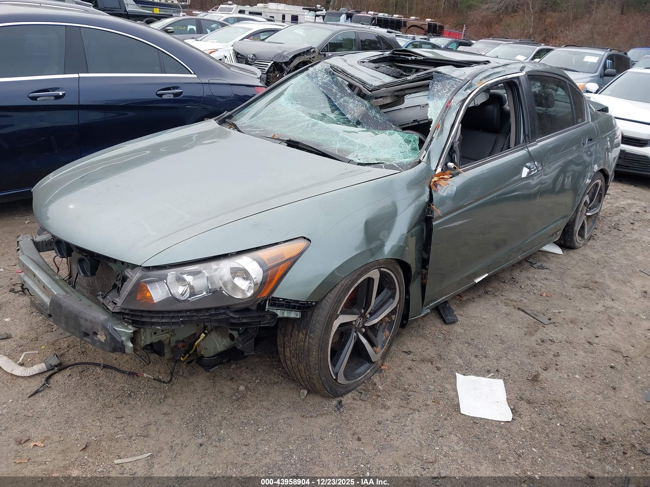 HONDA ACCORD image 2