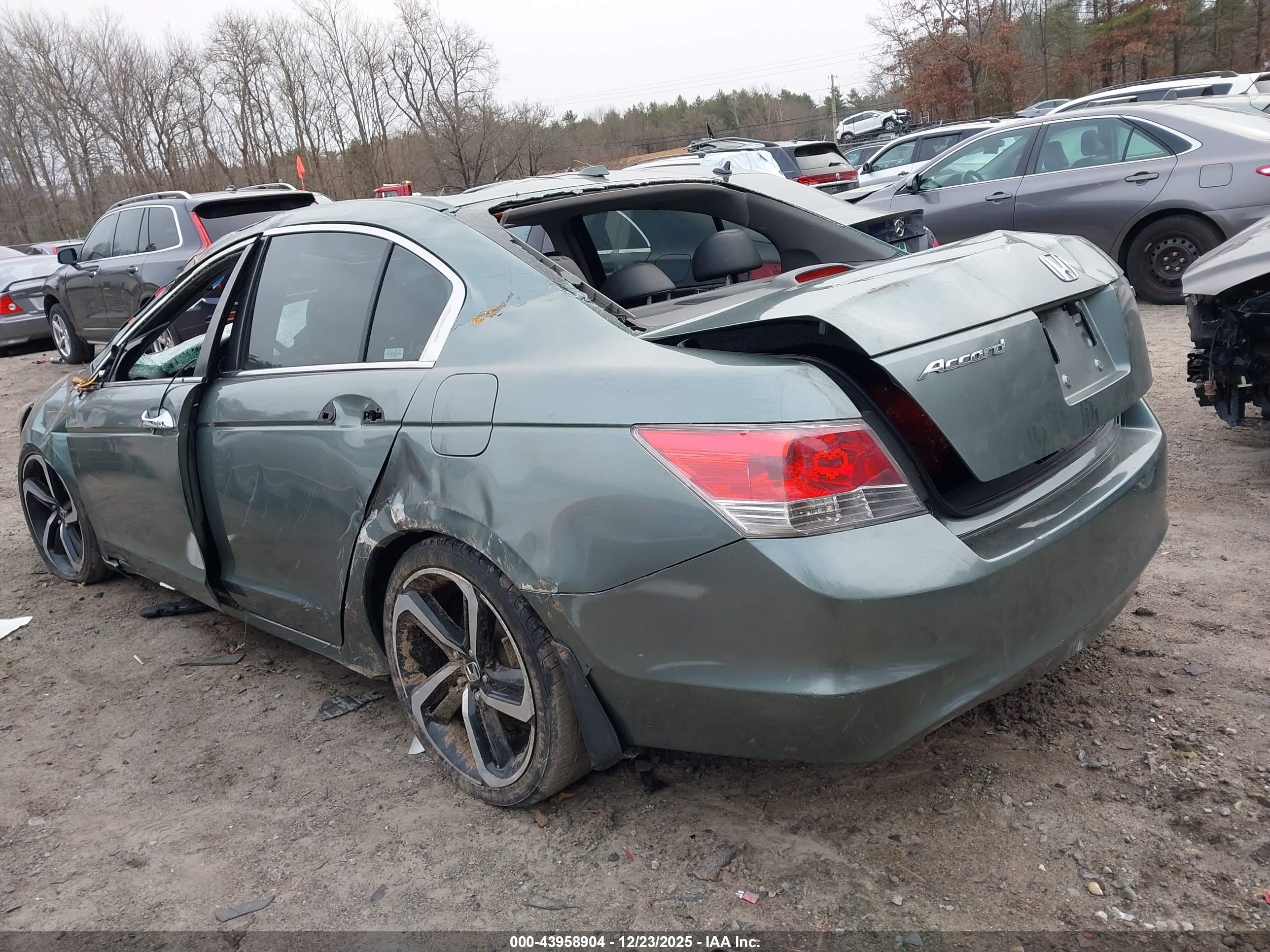 HONDA ACCORD image 3