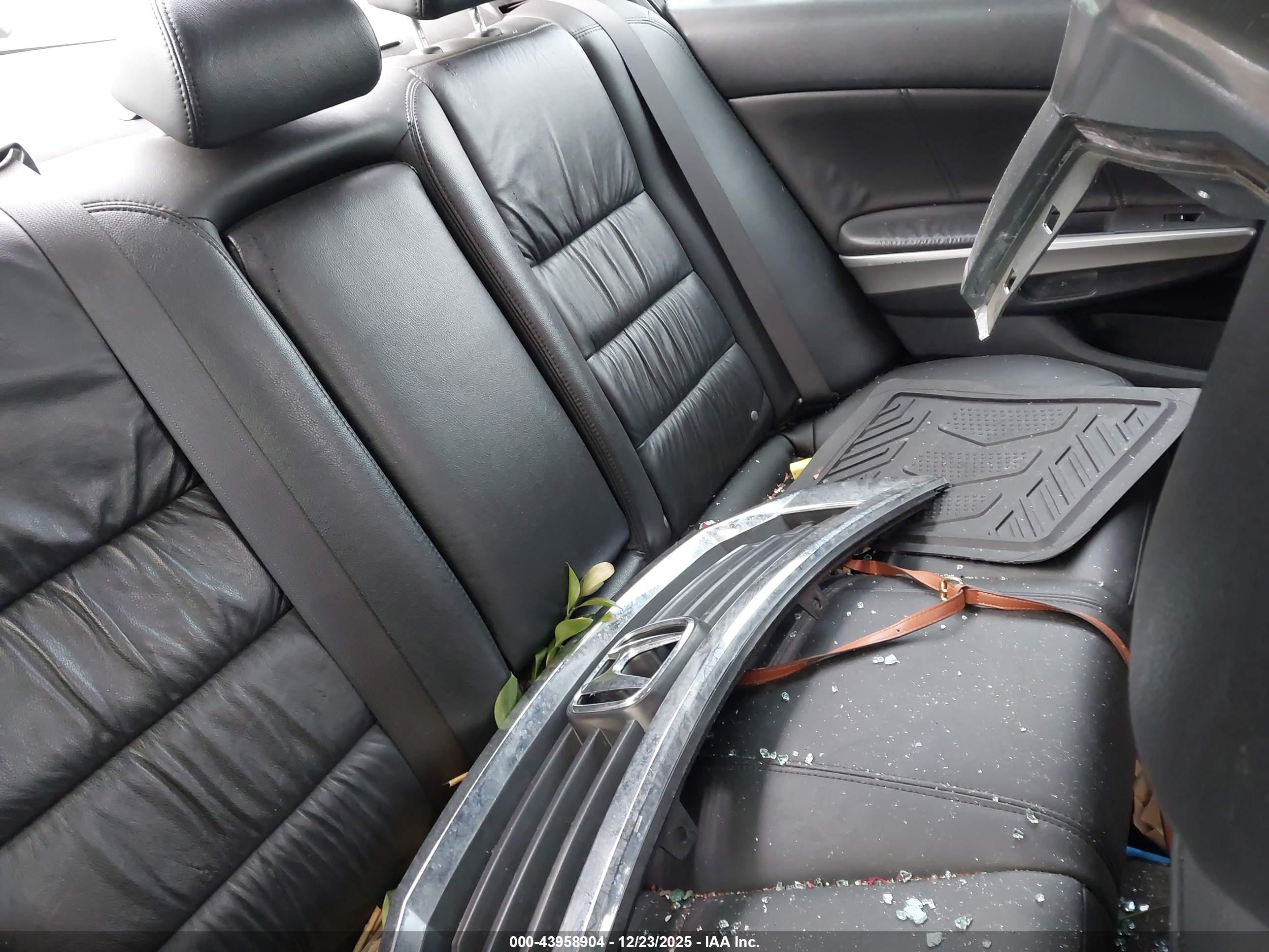 HONDA ACCORD image 8
