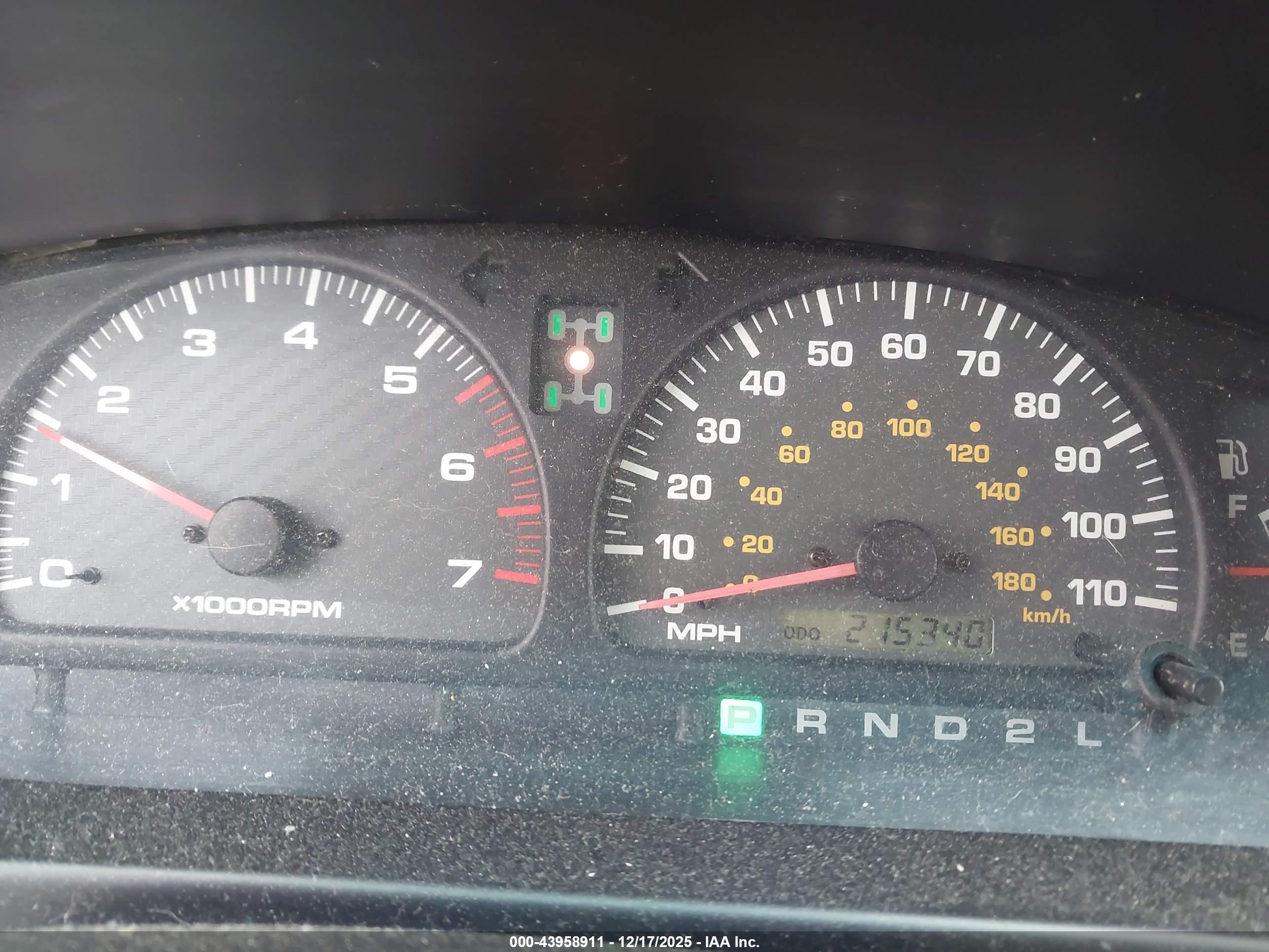 TOYOTA 4RUNNER image 7