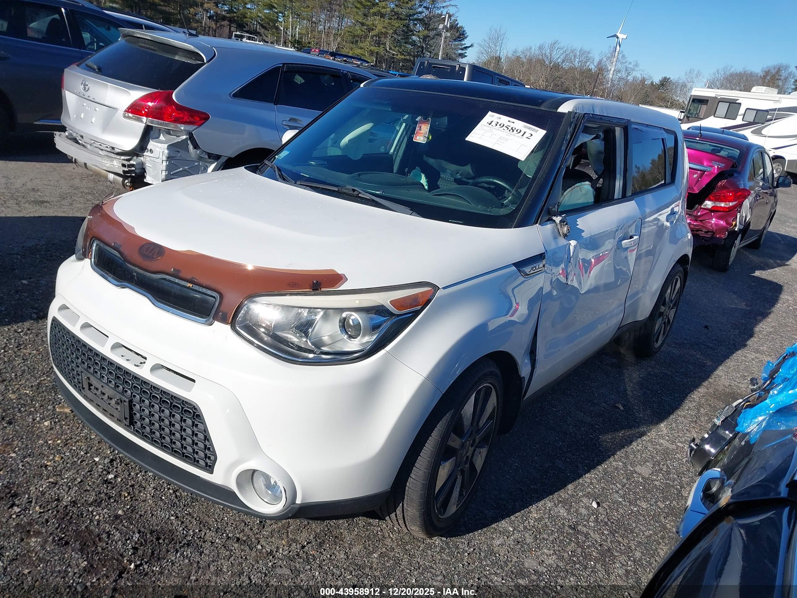 KIA SOUL image 2