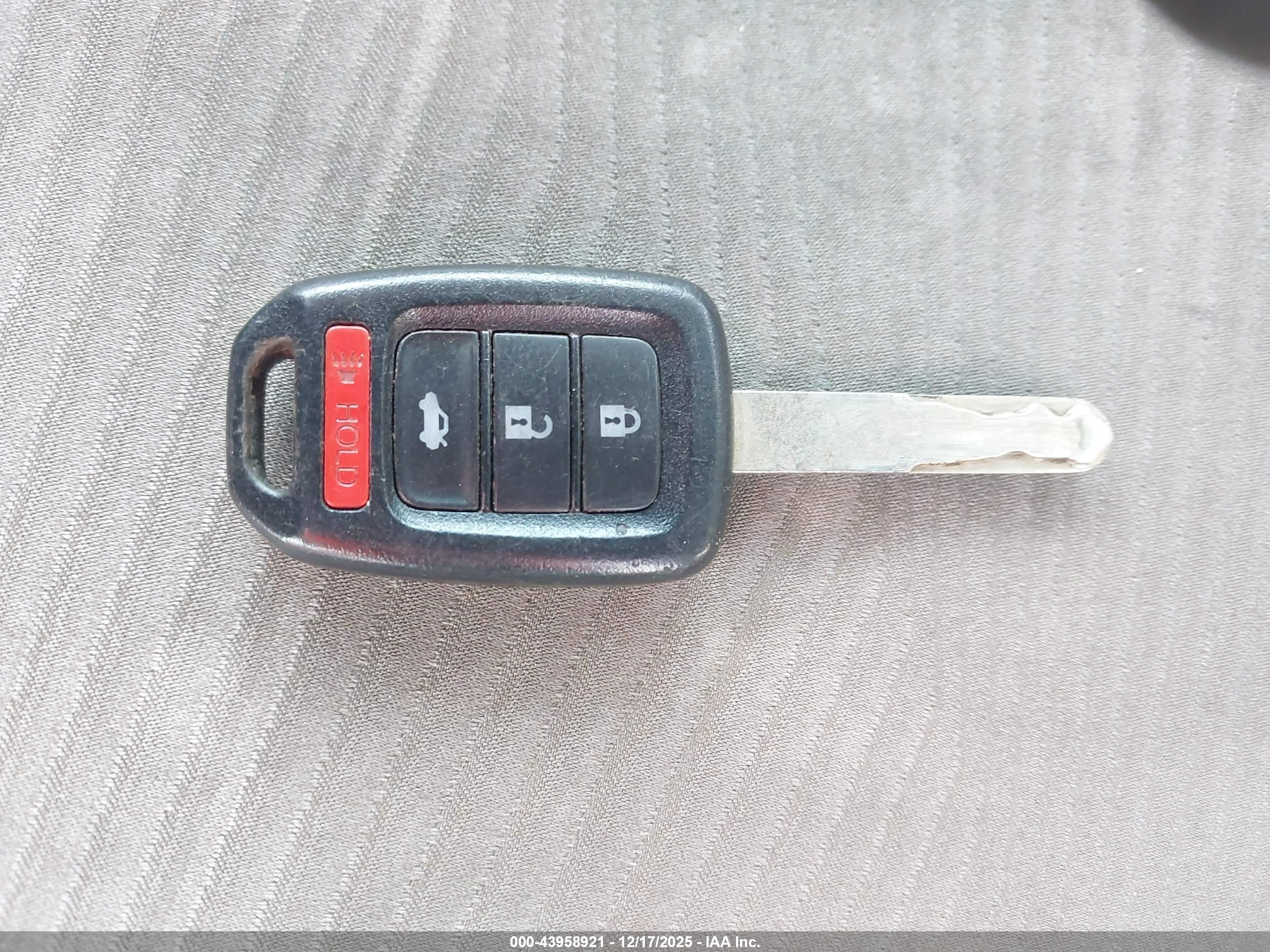 HONDA ACCORD image 11