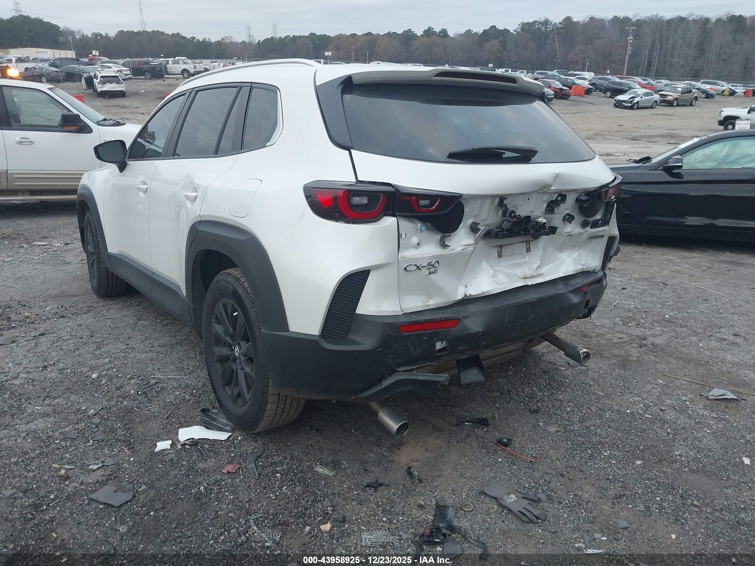 MAZDA CX-50 image 3