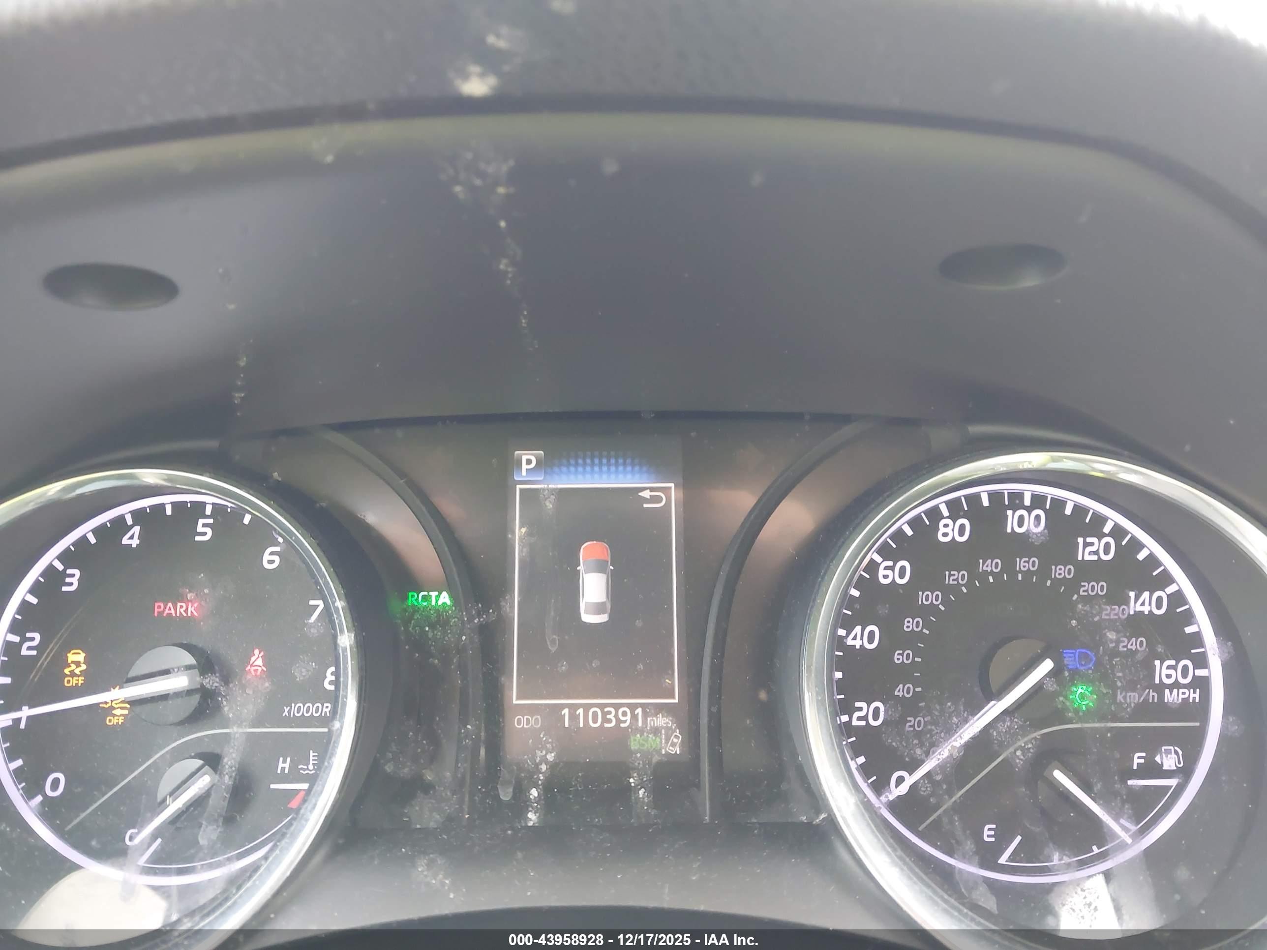 TOYOTA CAMRY image 7