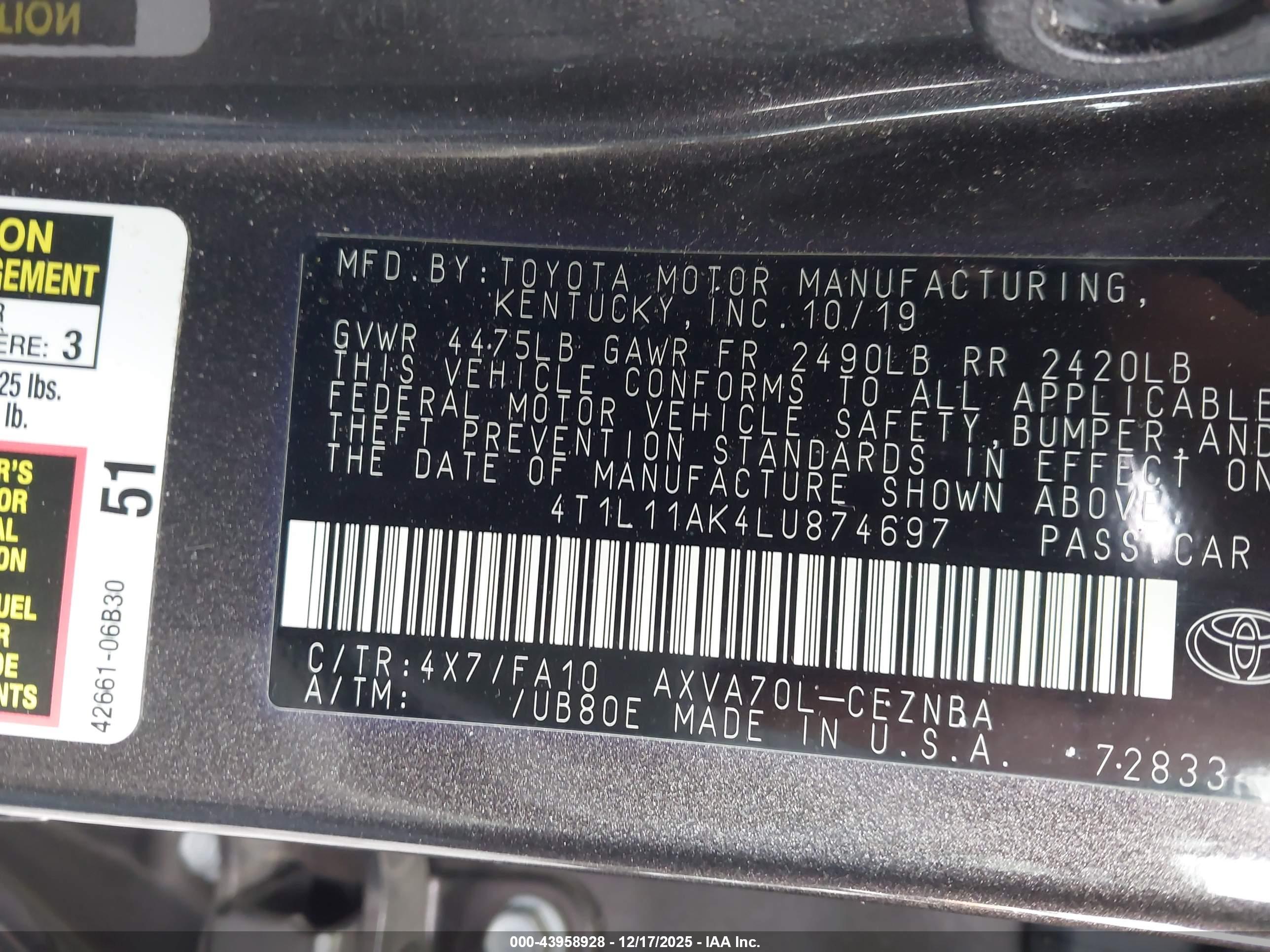 TOYOTA CAMRY image 9