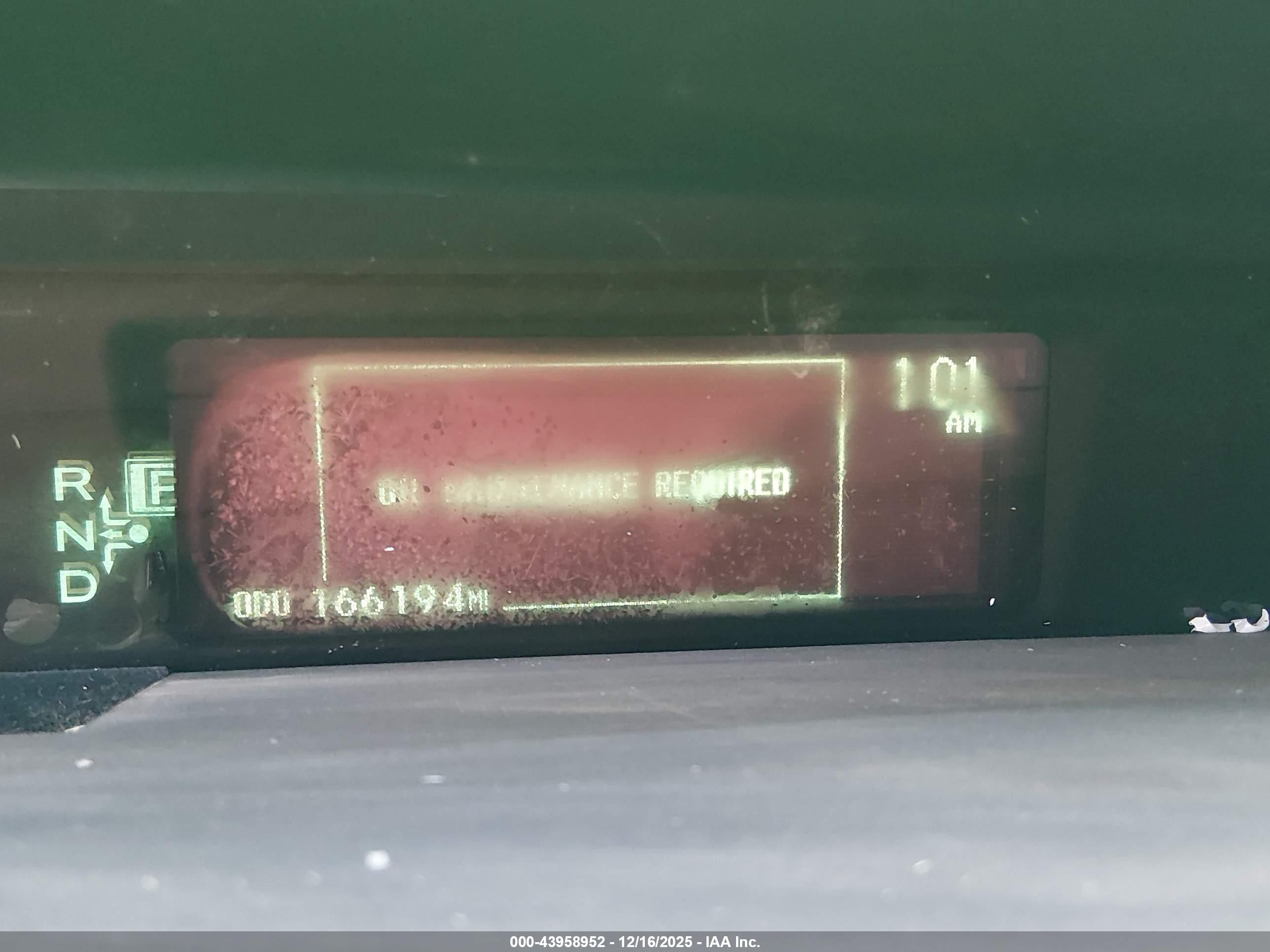TOYOTA PRIUS image 7