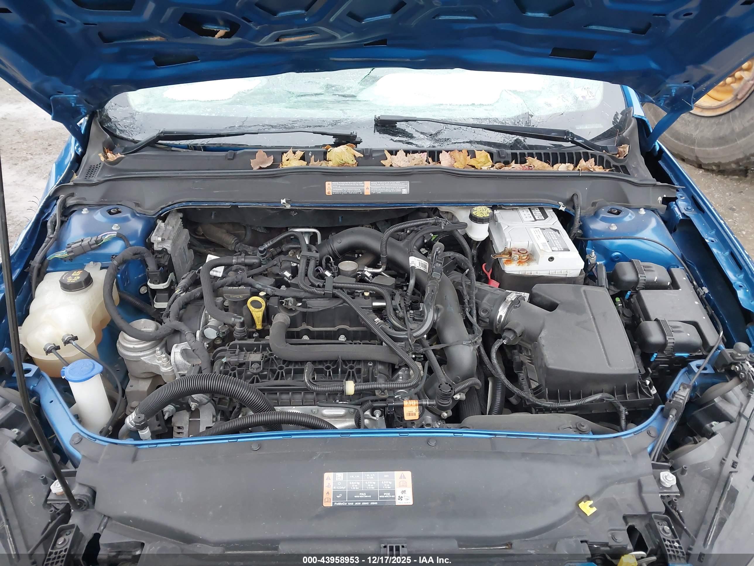 FORD FUSION image 10