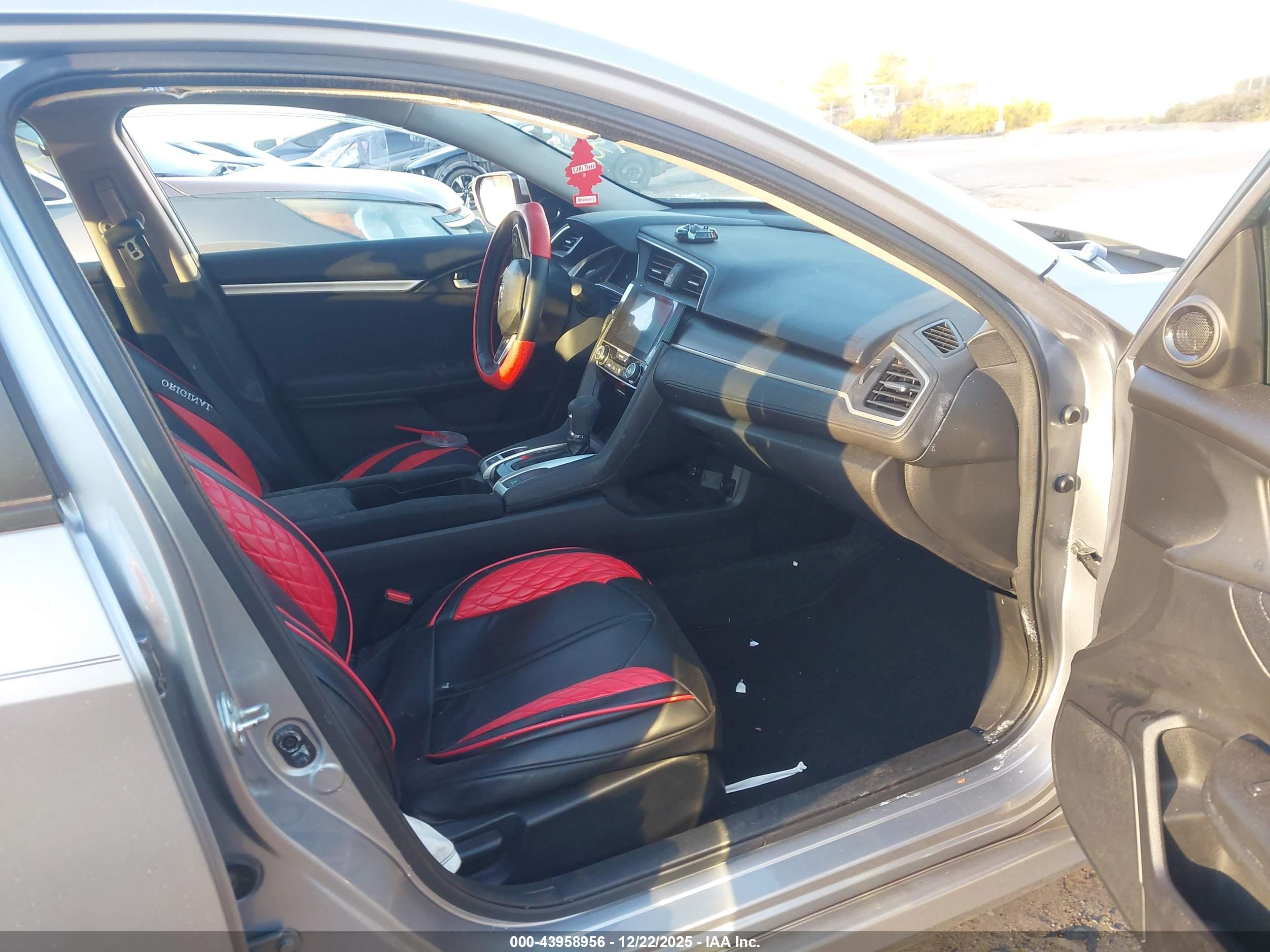 HONDA CIVIC image 5