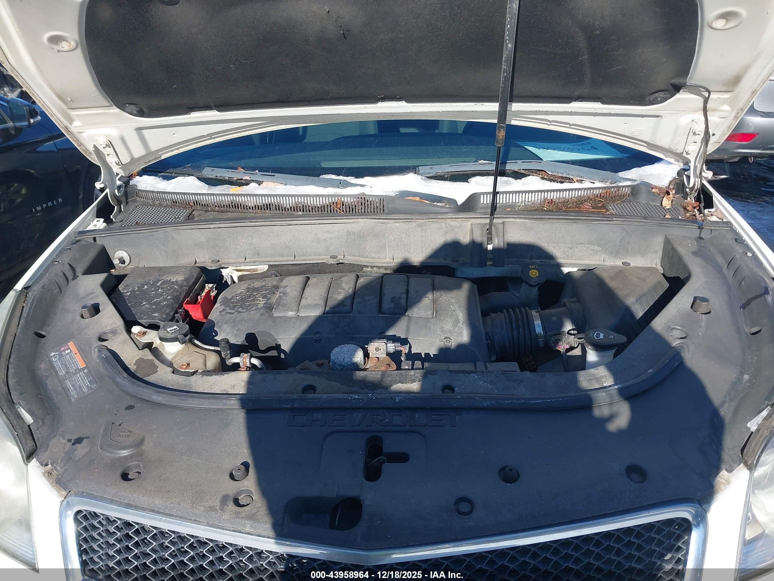 CHEVROLET TRAVERSE image 10