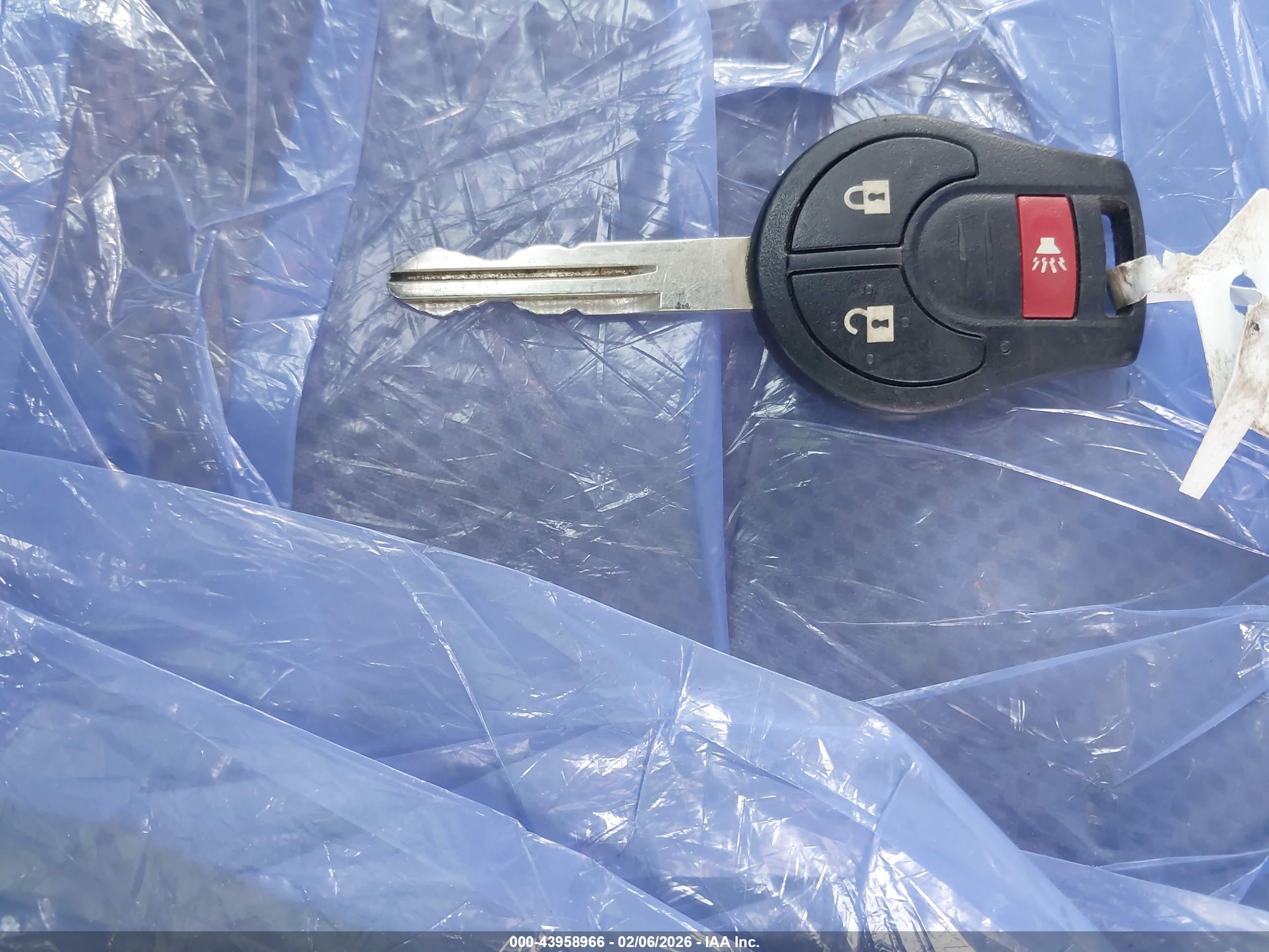 NISSAN ROGUE image 11