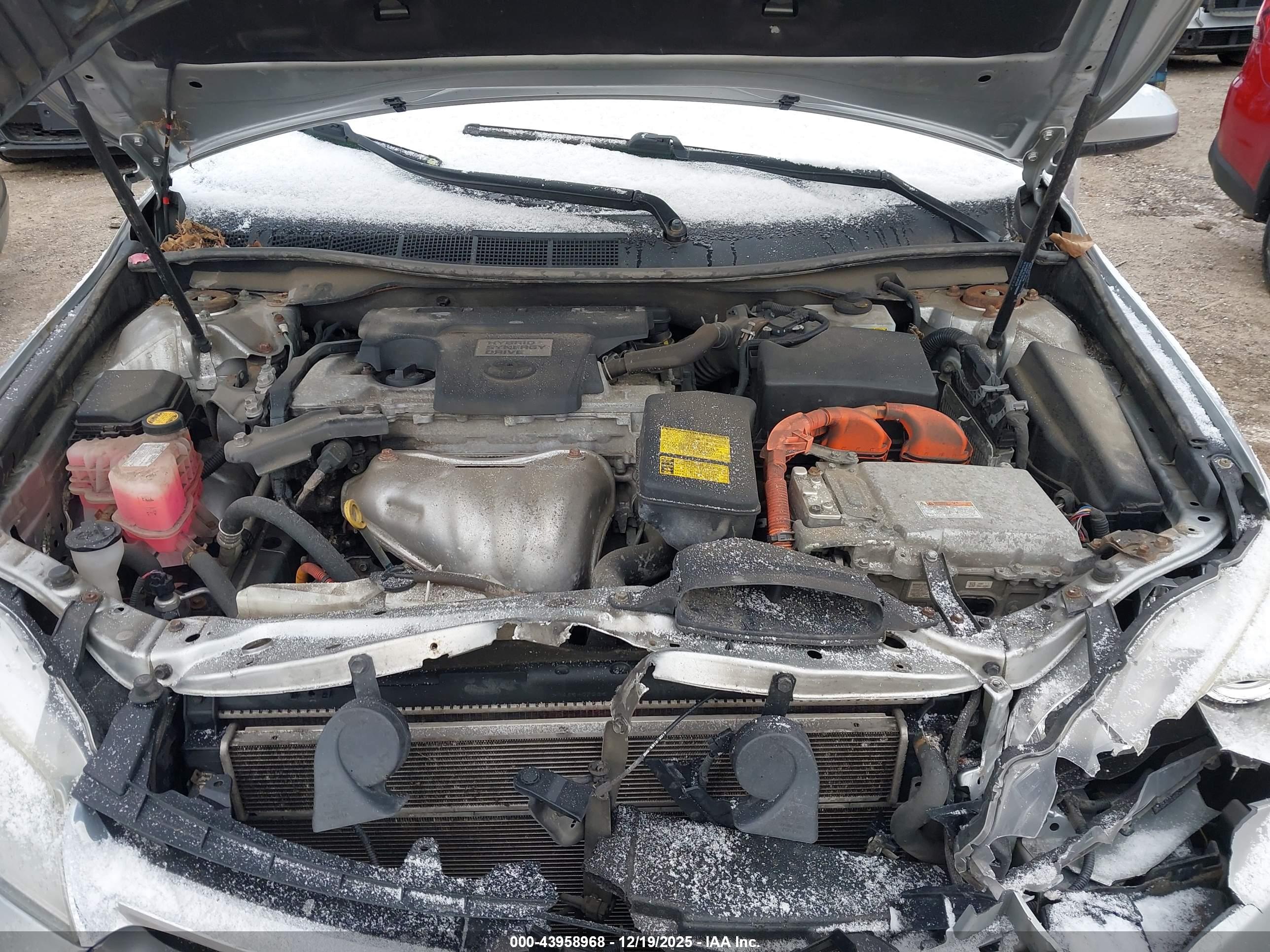 TOYOTA CAMRY image 10
