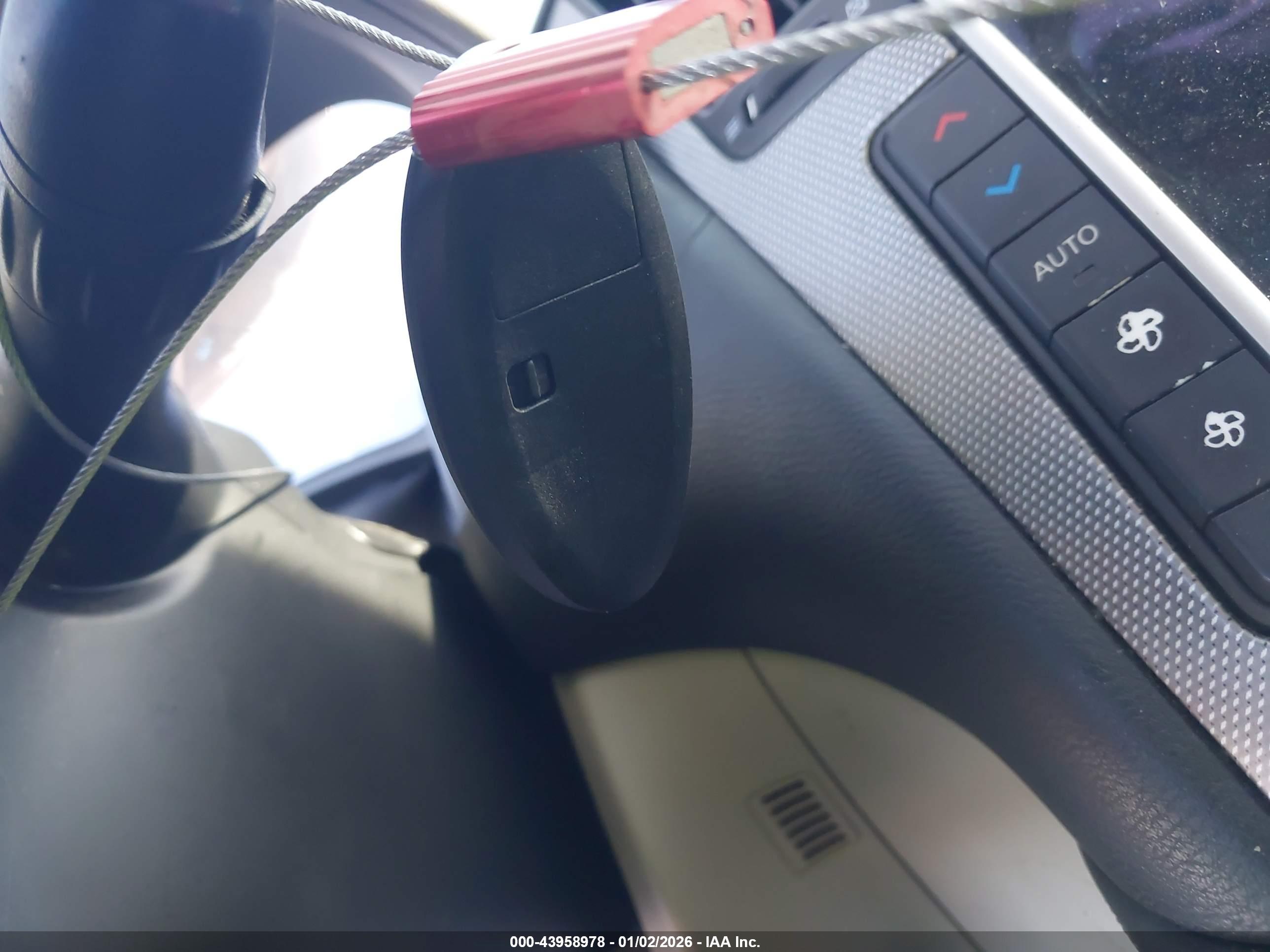 INFINITI Q50 image 11
