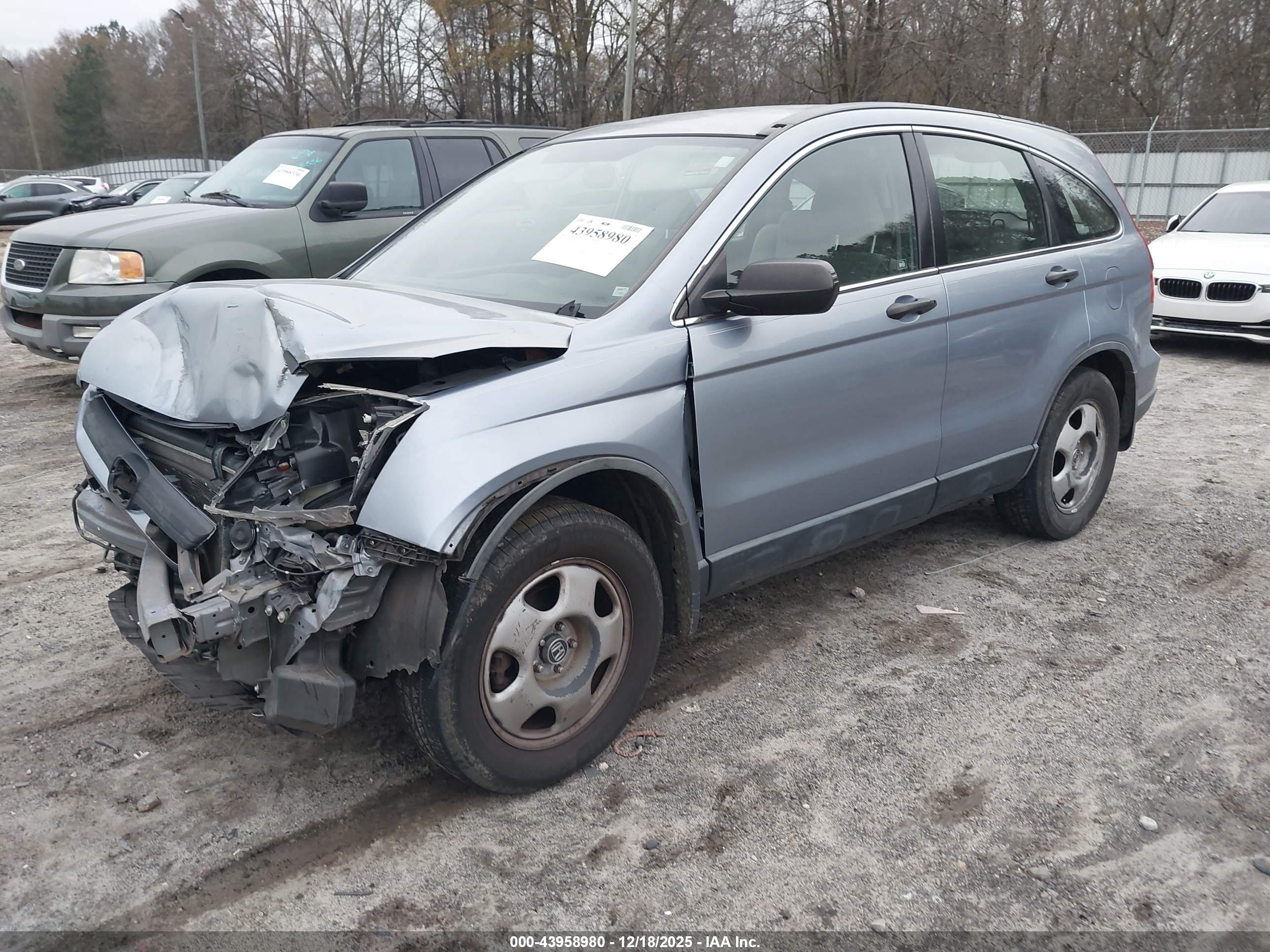 HONDA CR-V image 2