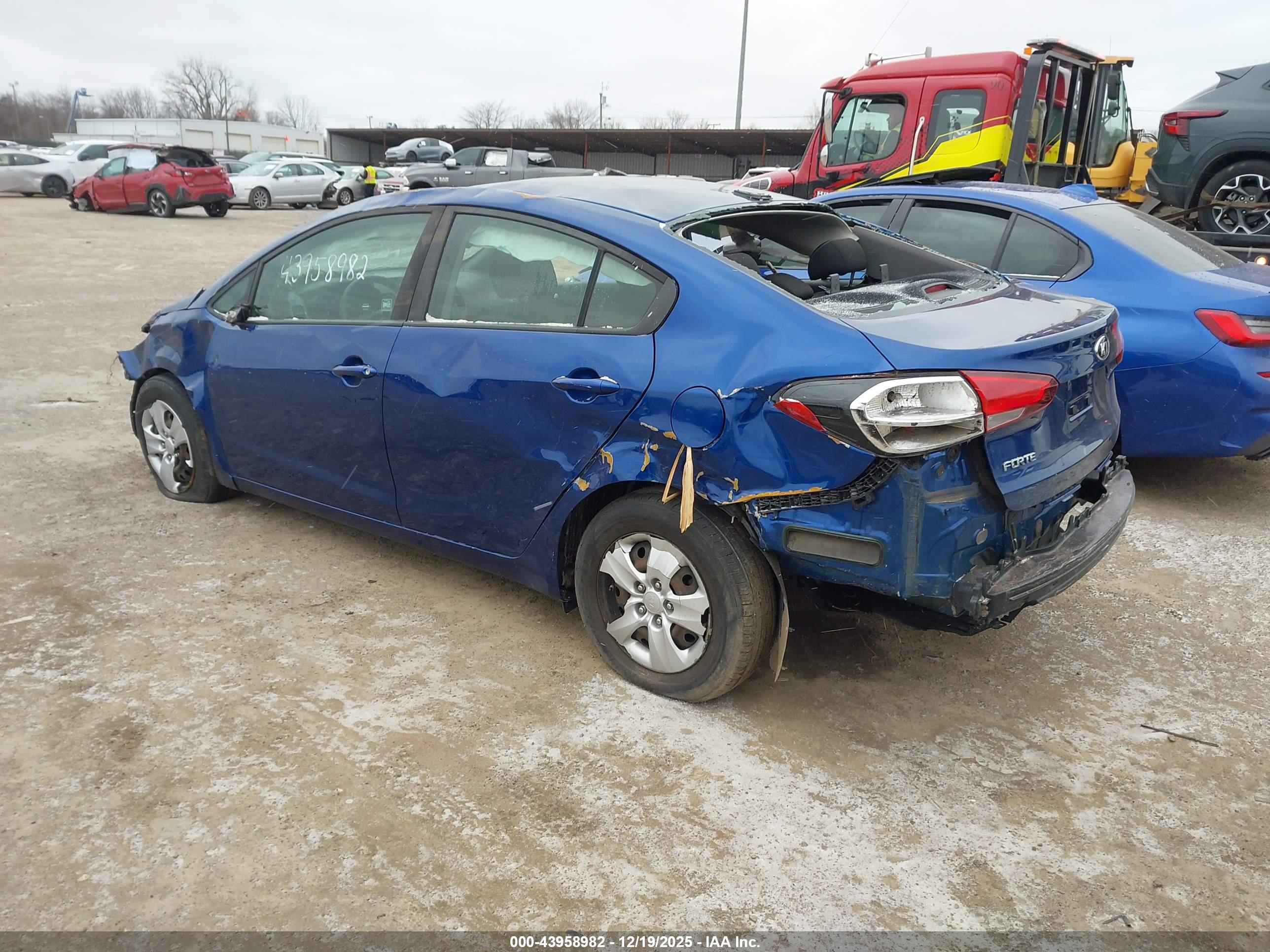 KIA FORTE image 3