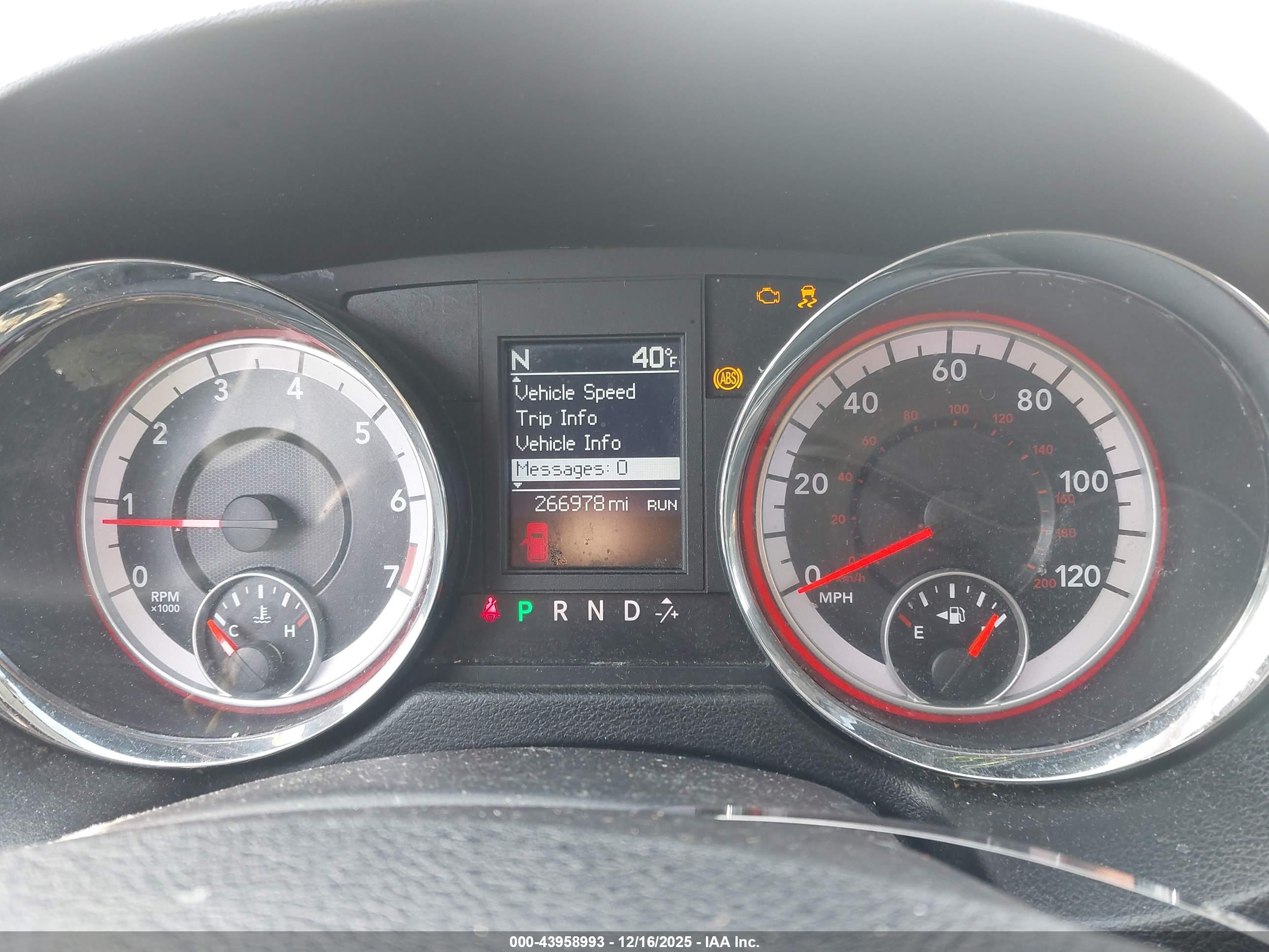 DODGE GRAND image 7