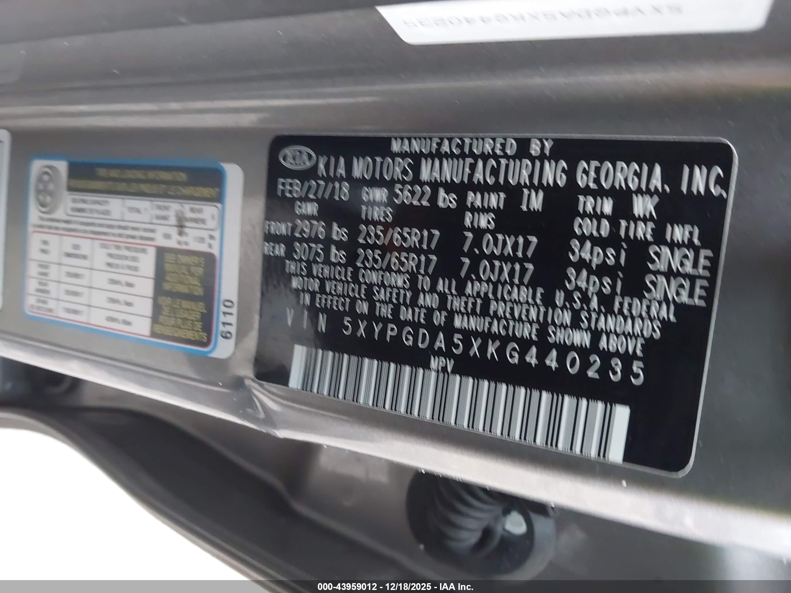 KIA SORENTO image 9