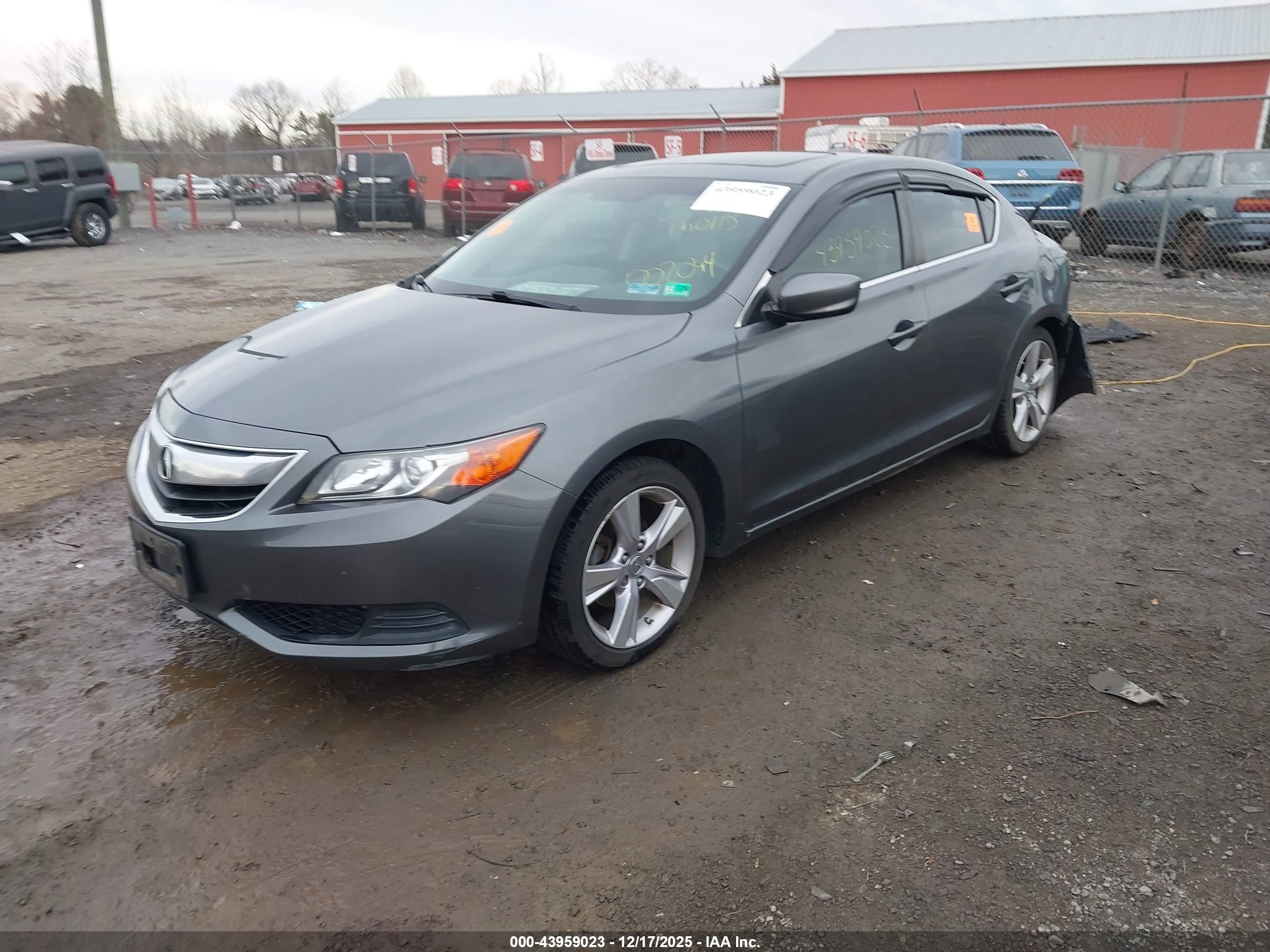 ACURA ILX image 2