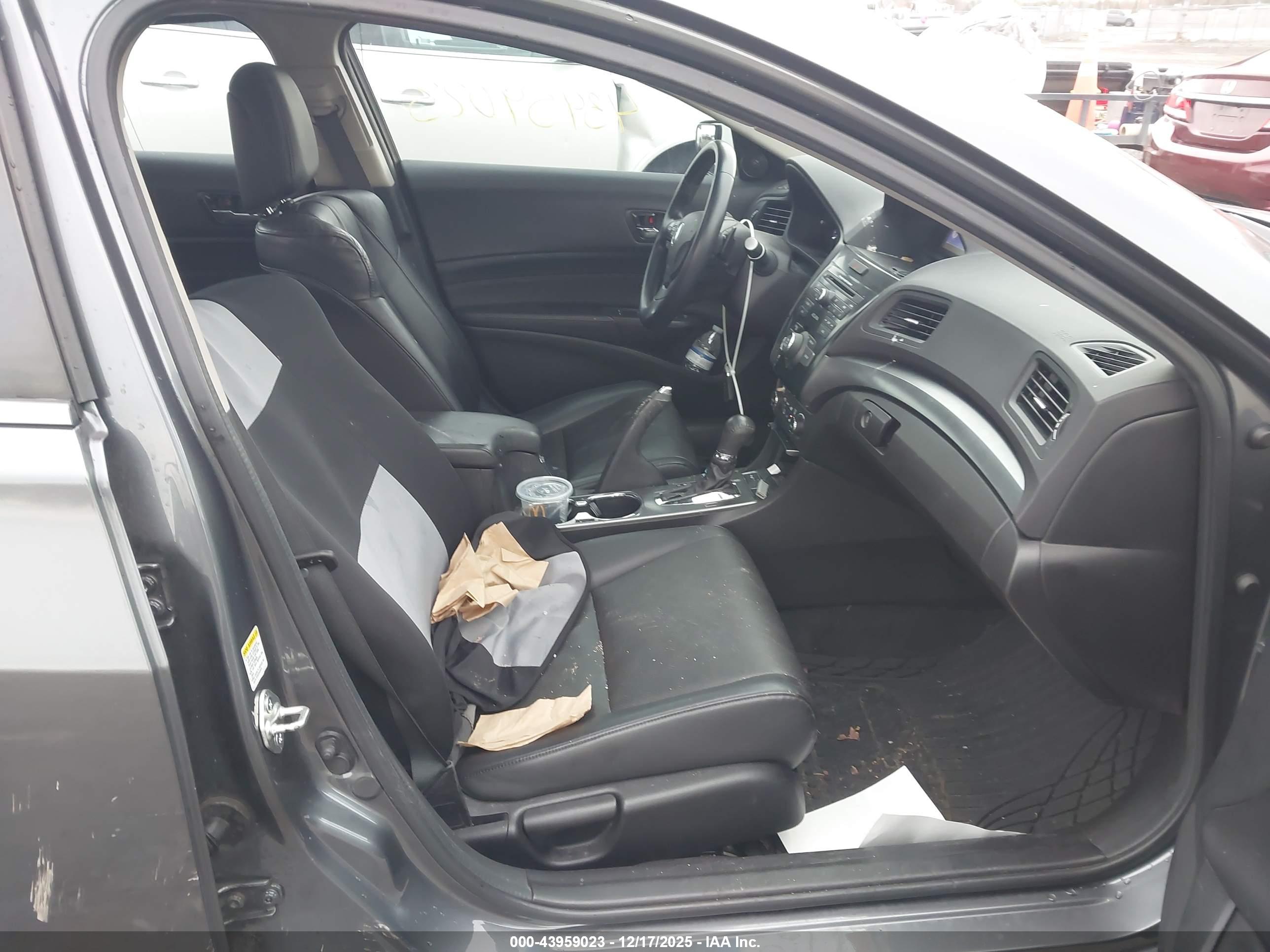 ACURA ILX image 5
