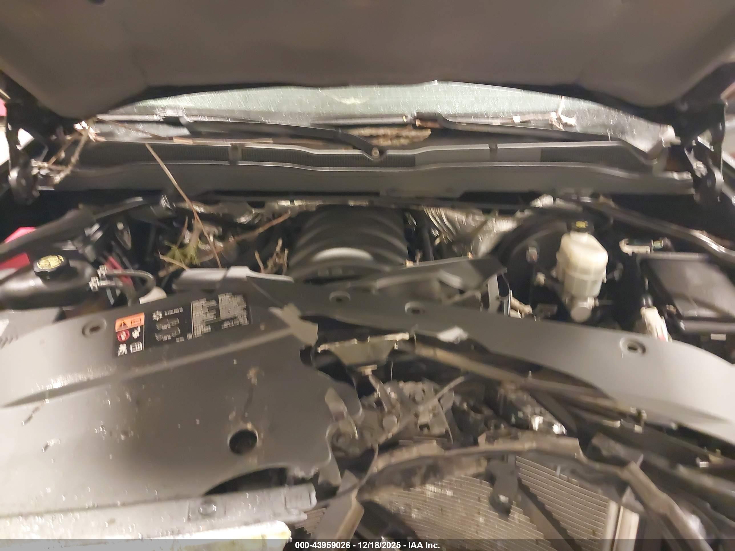 CHEVROLET SILVERADO image 10