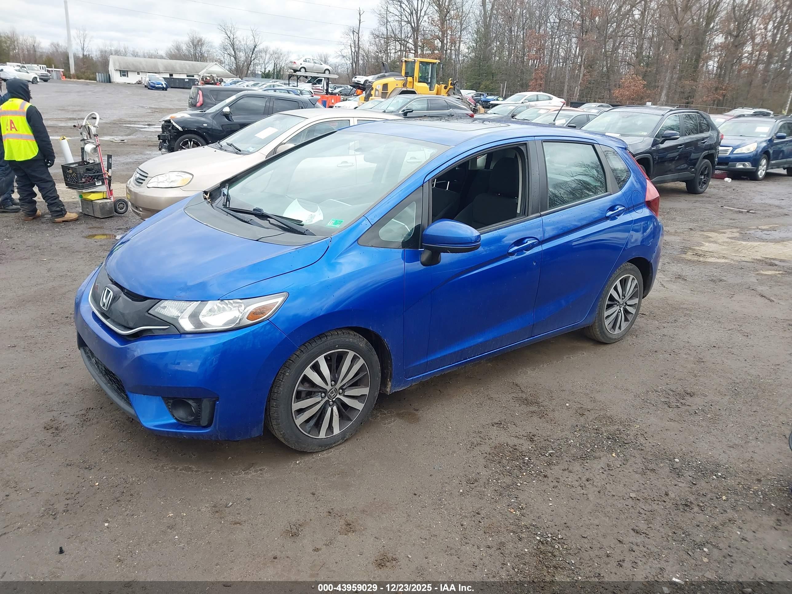 HONDA FIT image 2