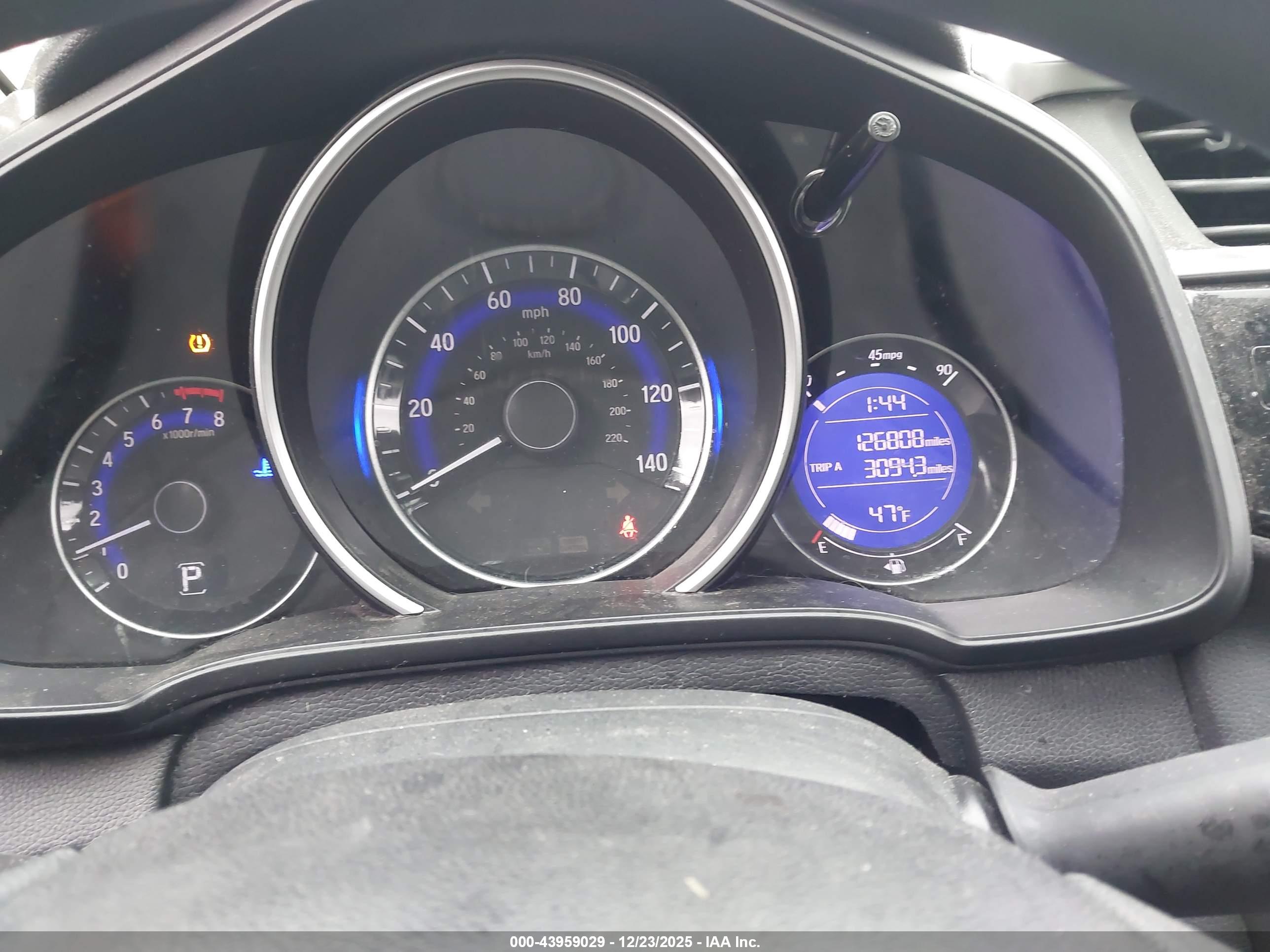 HONDA FIT image 7