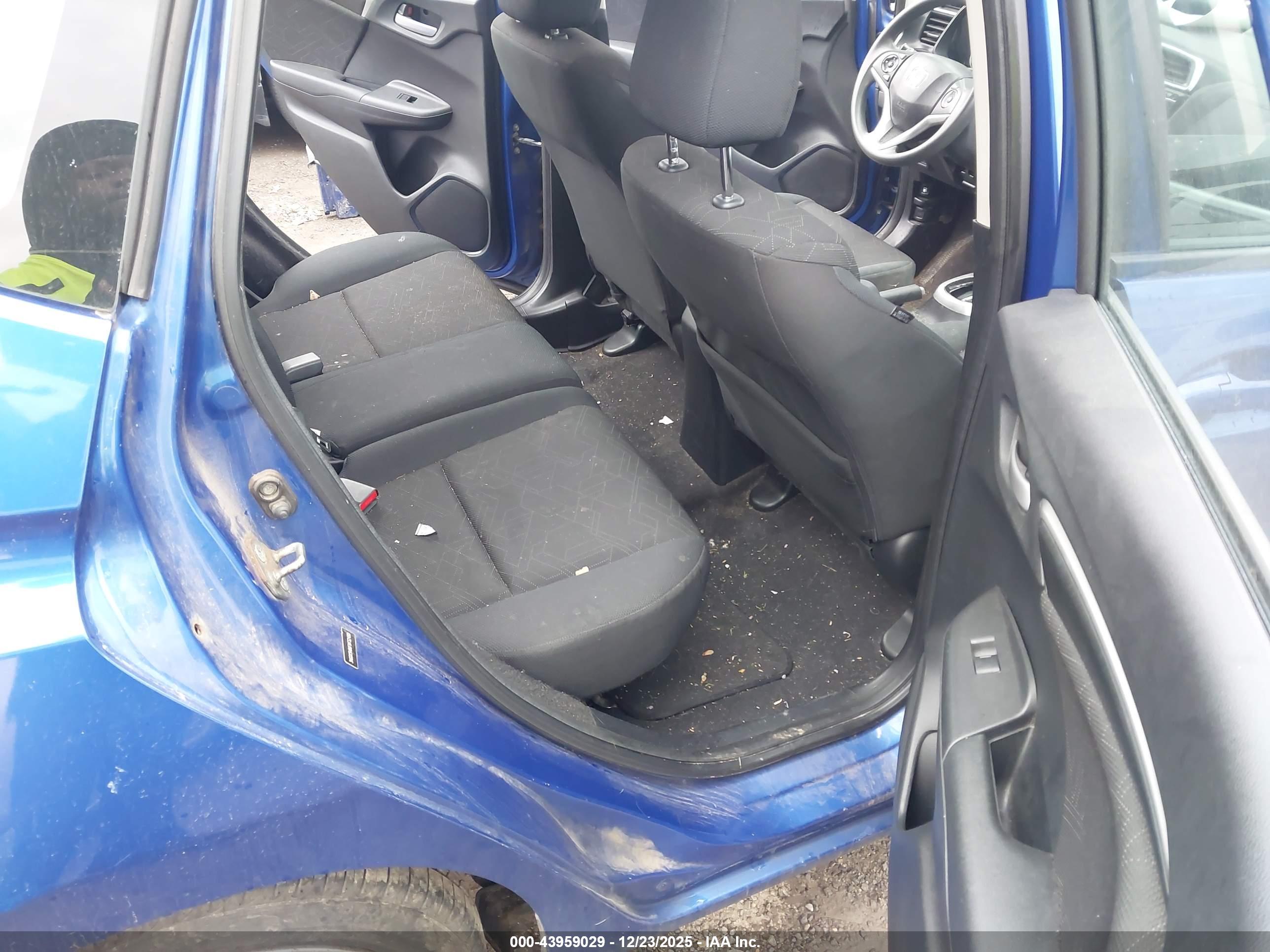 HONDA FIT image 8