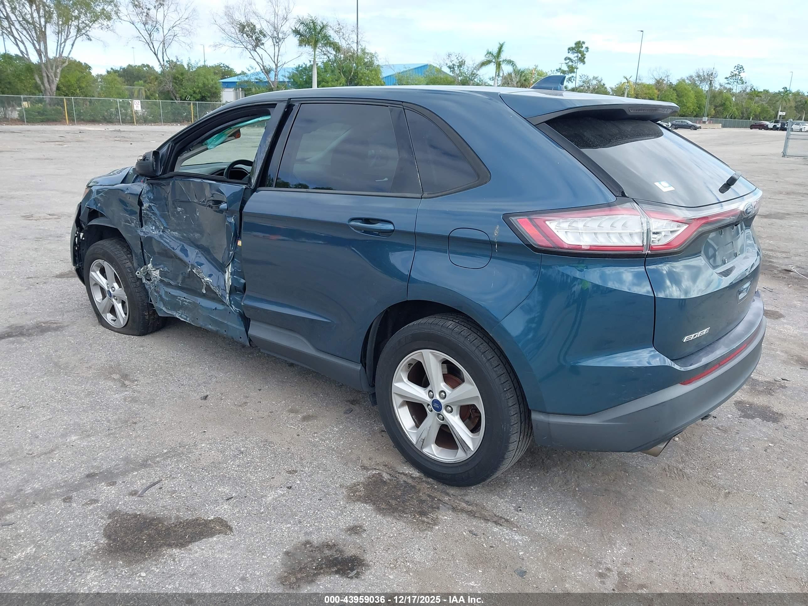 FORD EDGE image 3
