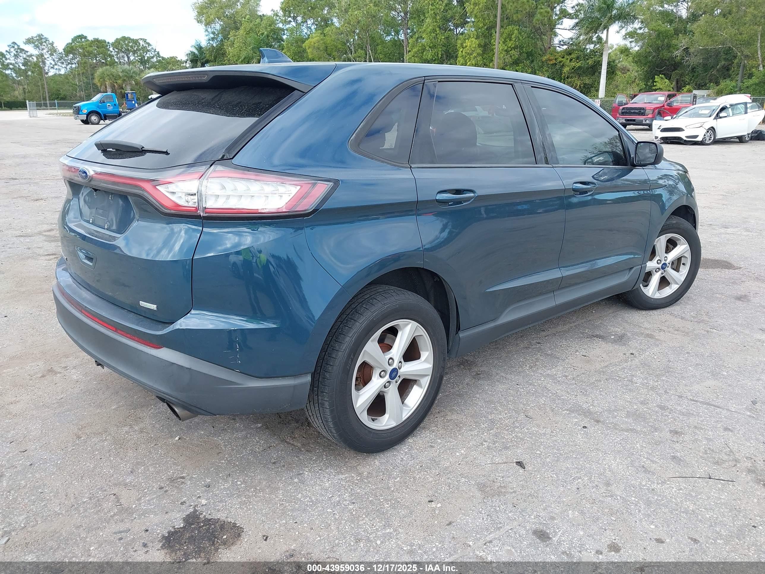 FORD EDGE image 4