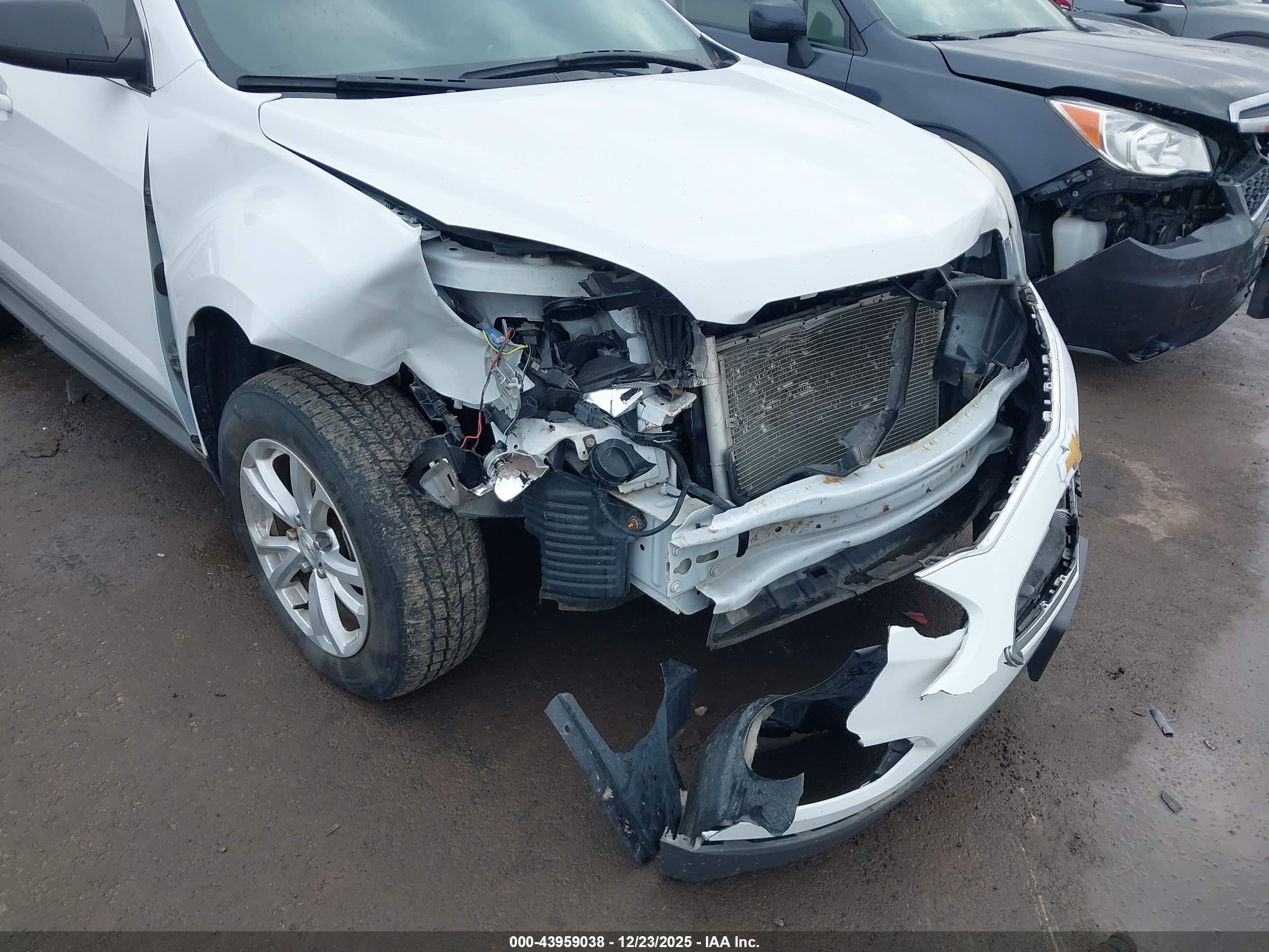 CHEVROLET EQUINOX image 6