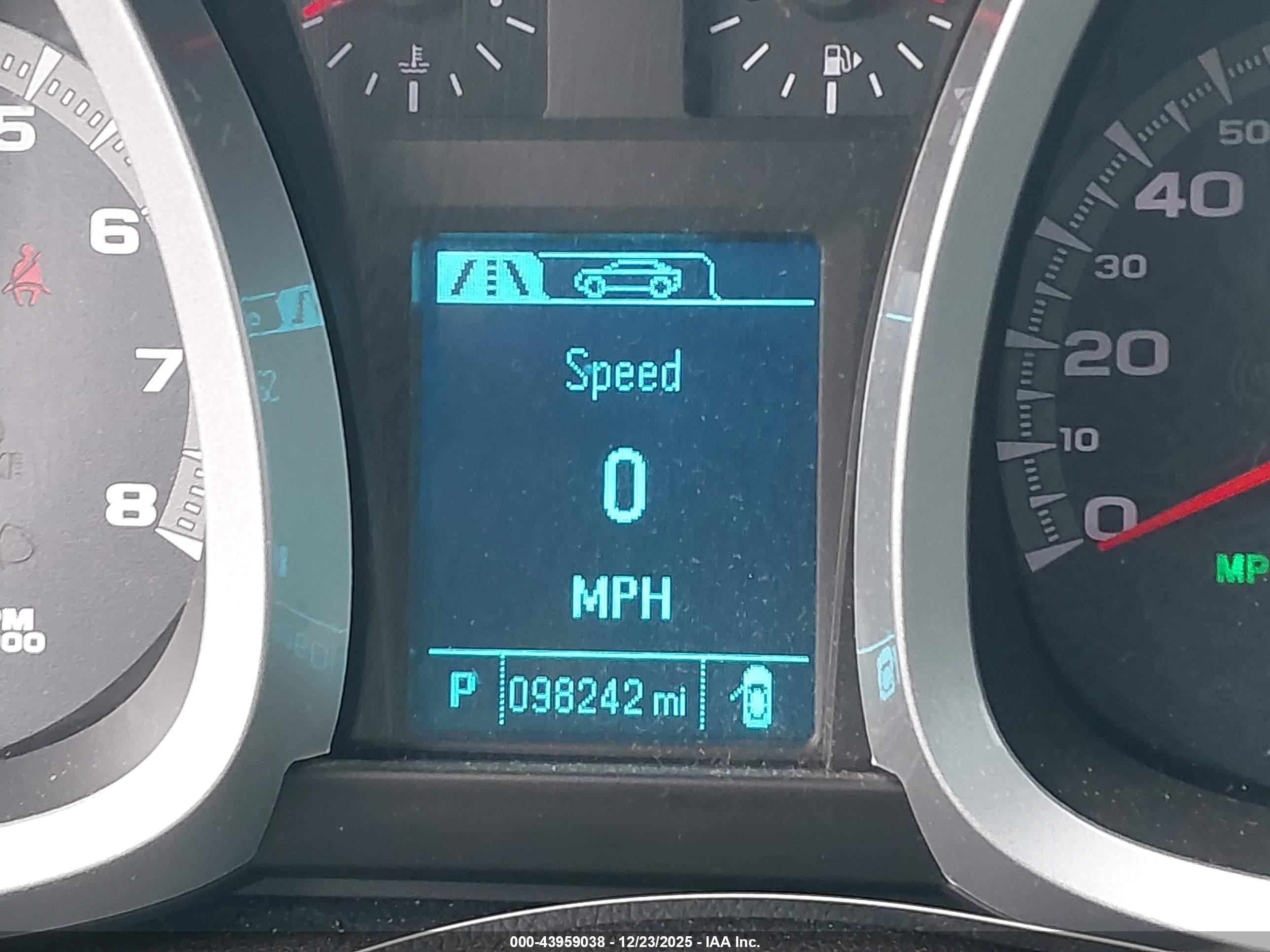 CHEVROLET EQUINOX image 7