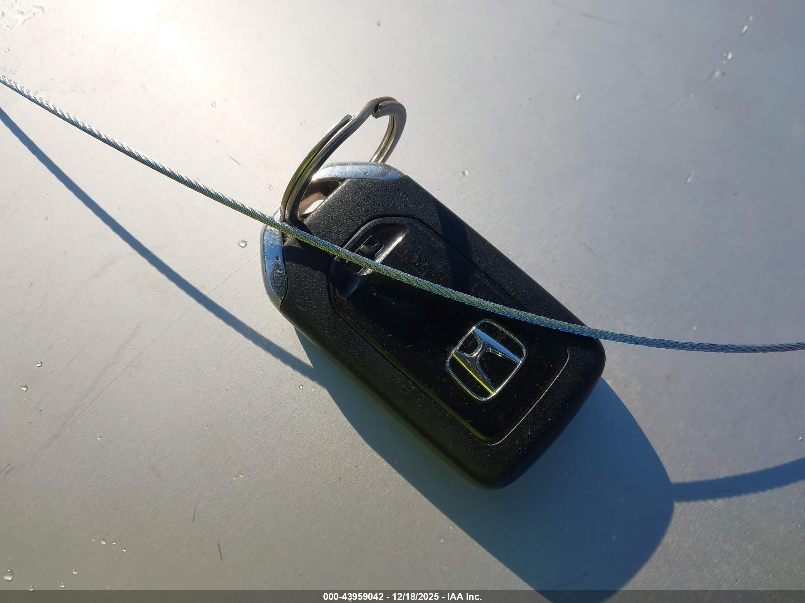 HONDA ACCORD image 11
