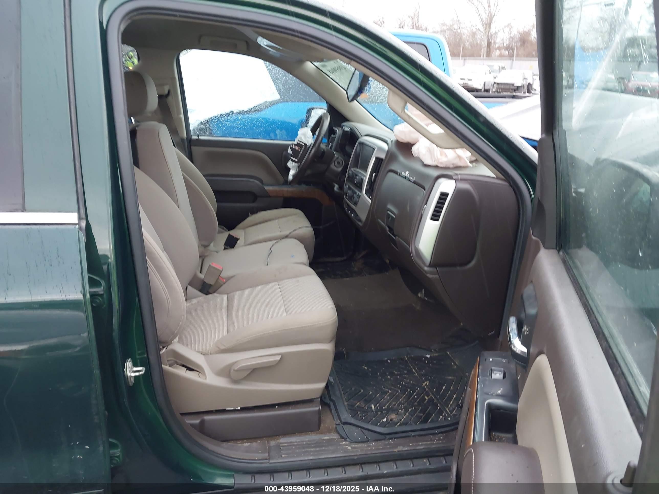 GMC SIERRA image 5