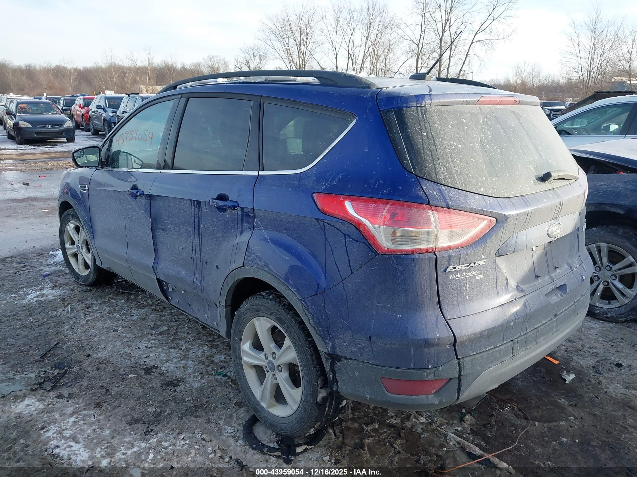 FORD ESCAPE image 3