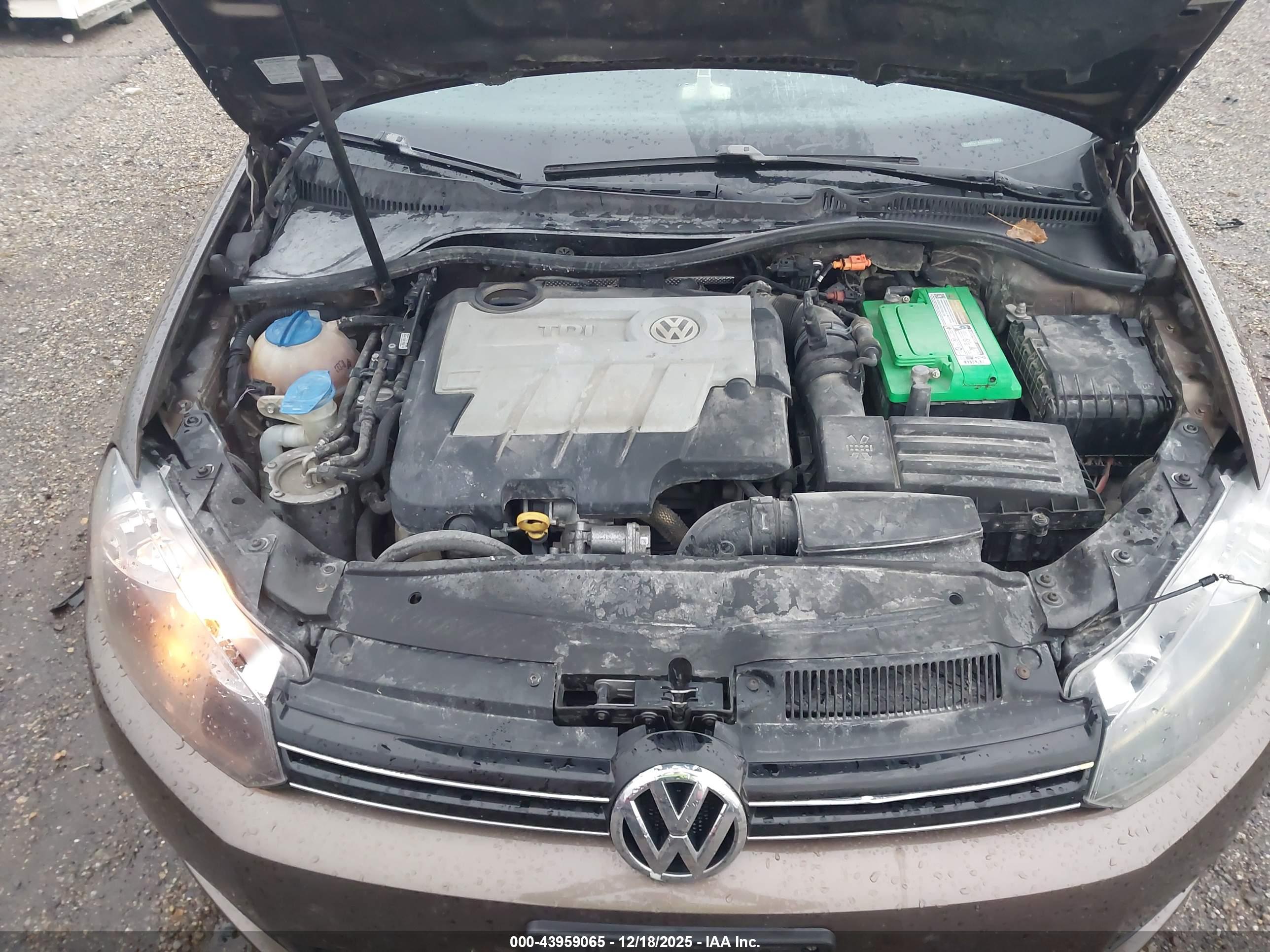 VOLKSWAGEN JETTA image 10