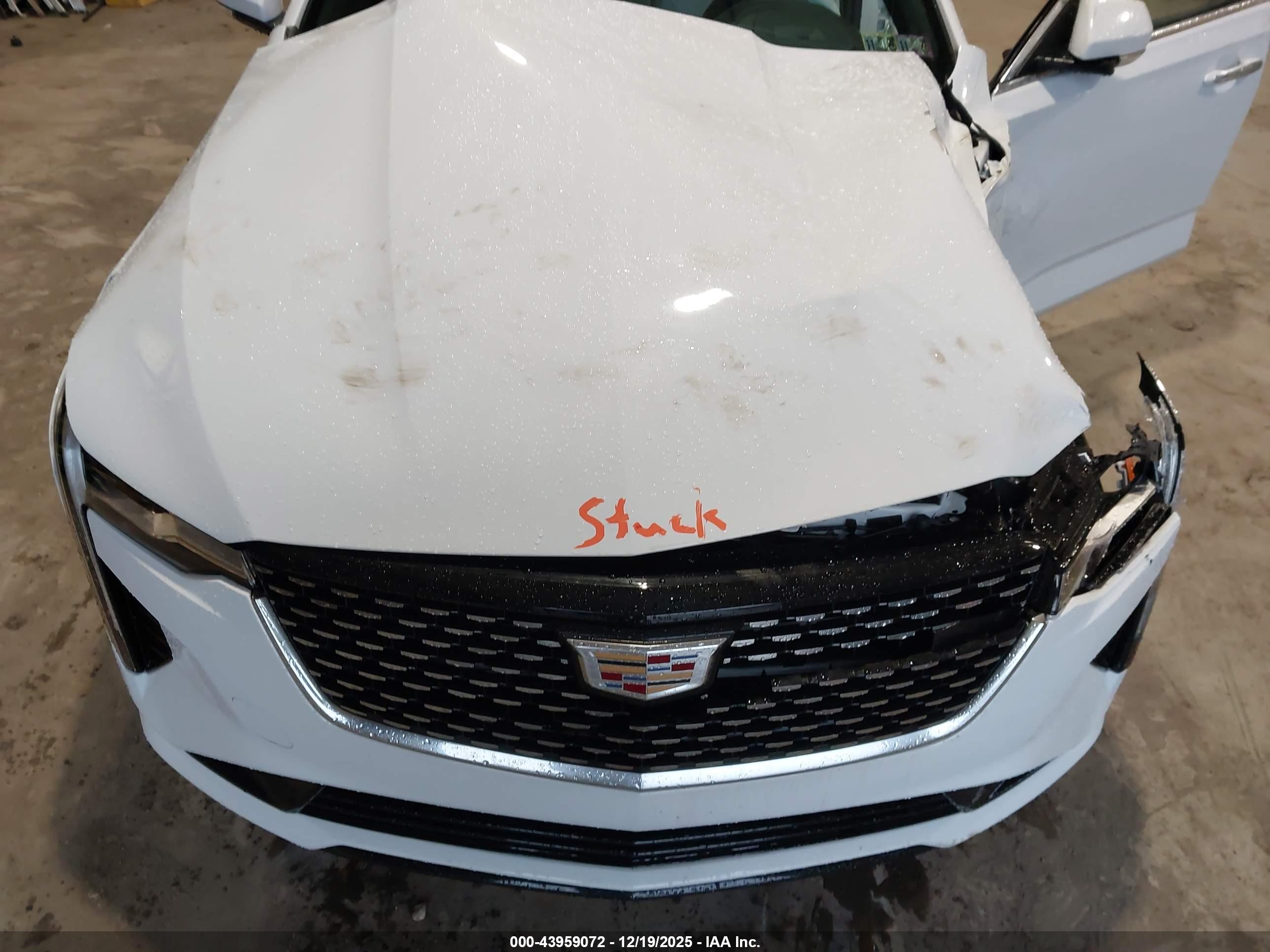 CADILLAC CT4 image 10